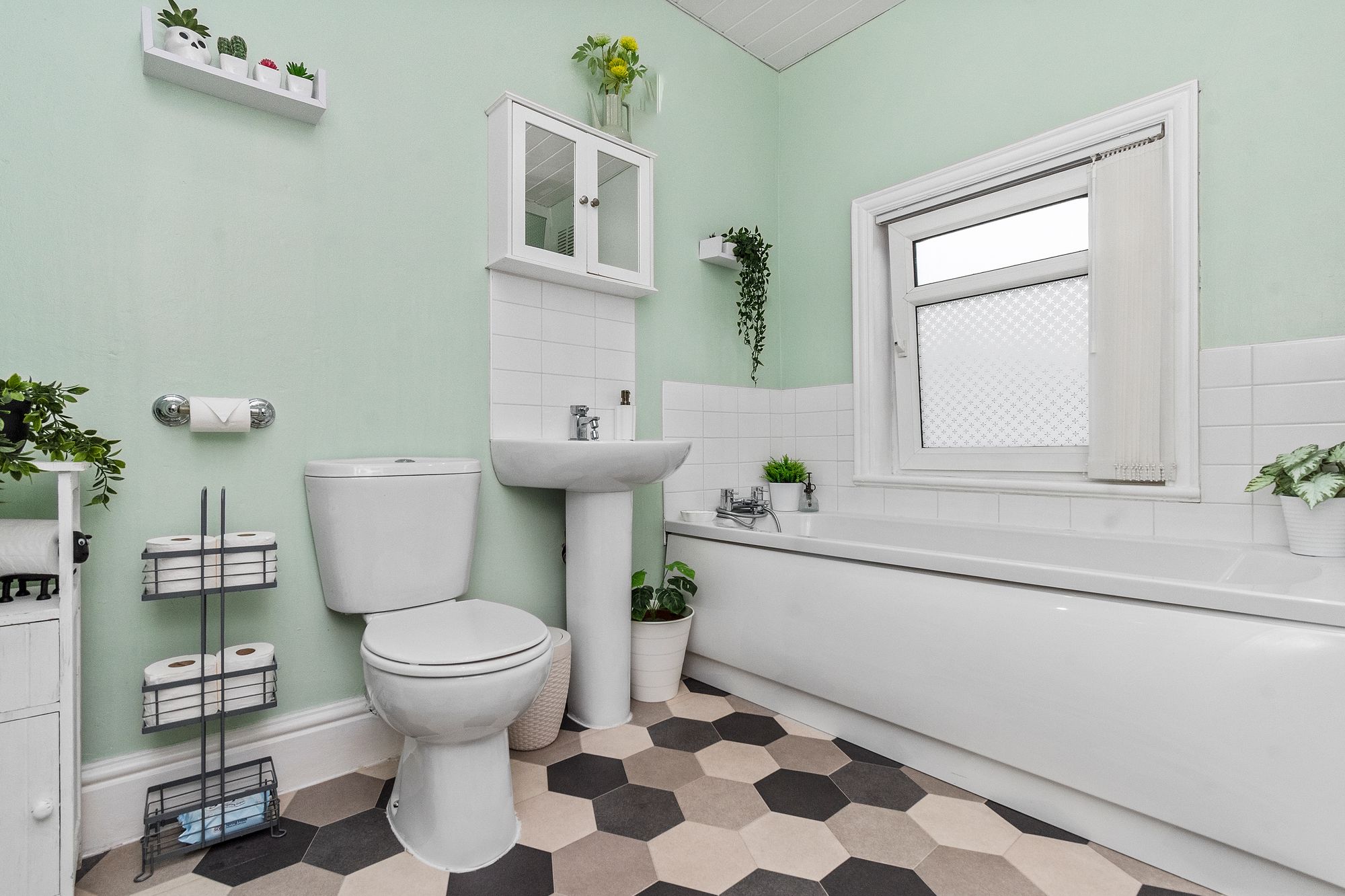 Haresfinch Road, St. Helens, WA11