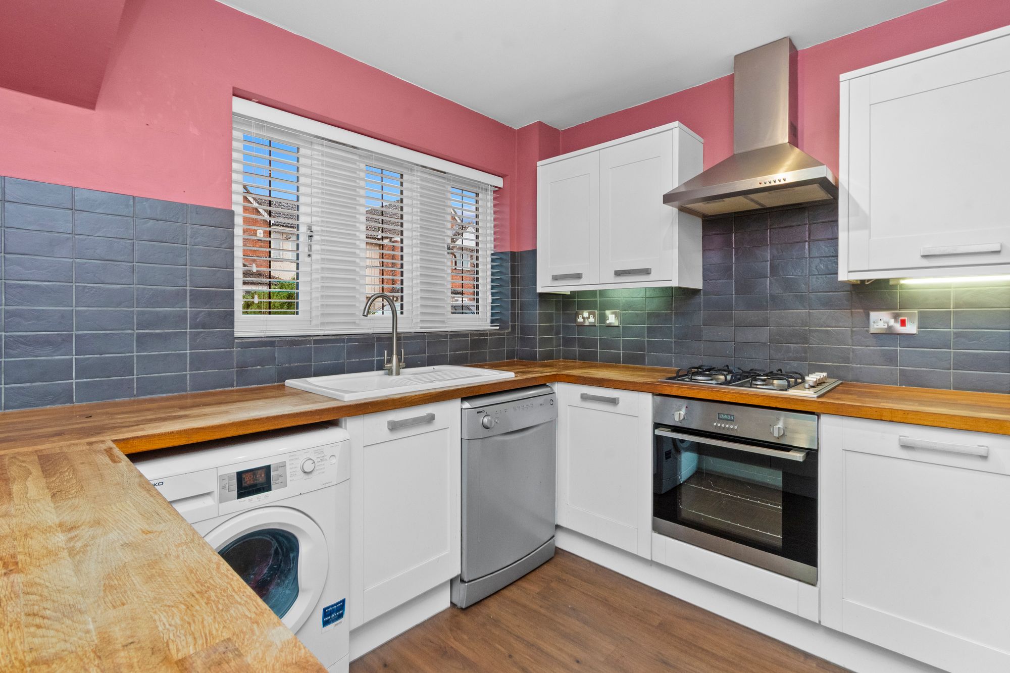 Deacons Close, Croft, WA3