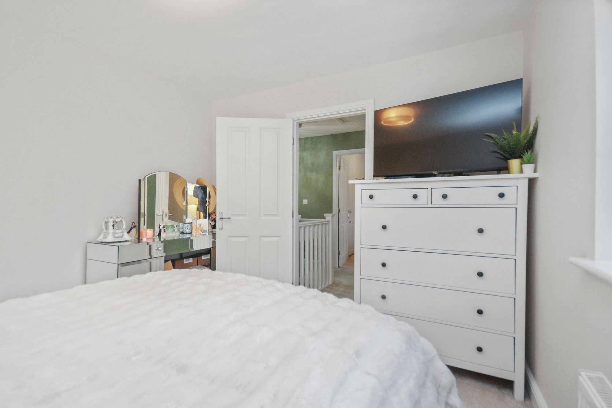 Ellington Way, St. Helens, WA9