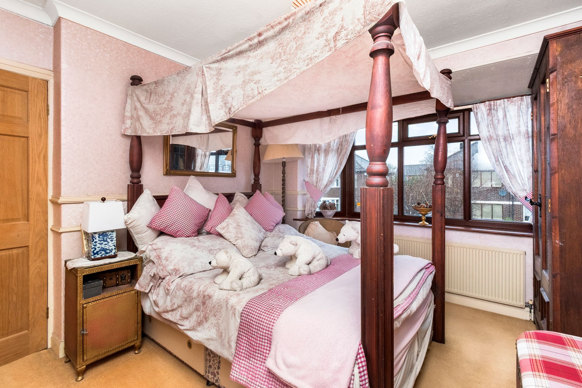 Birch Grove, Paddington, WA1