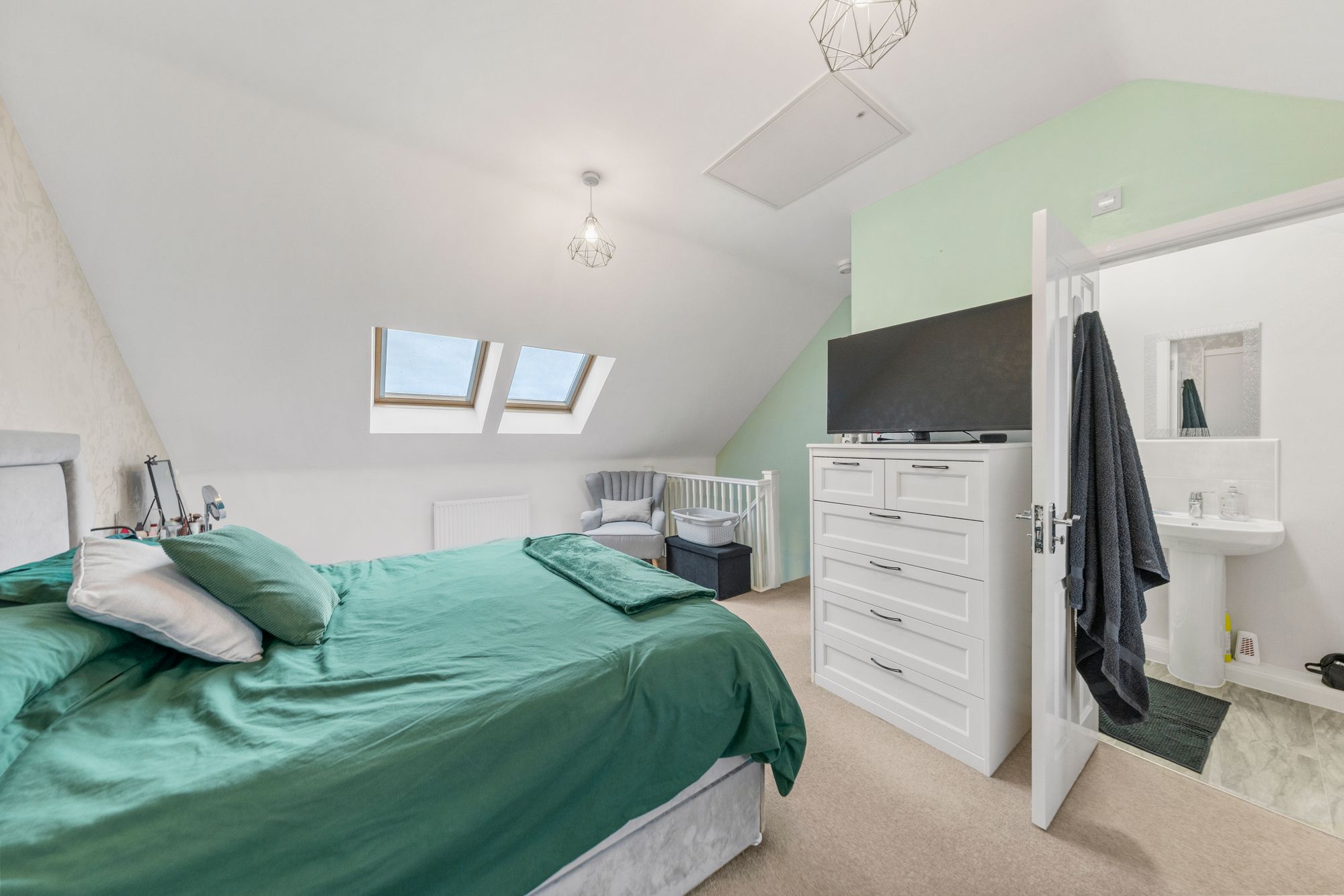 Jamestown Avenue, Great Sankey, WA5