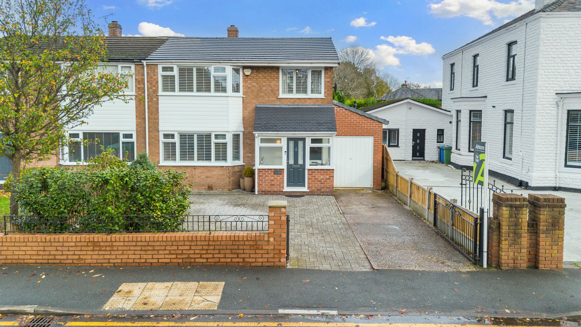 Cinnamon Lane, Warrington