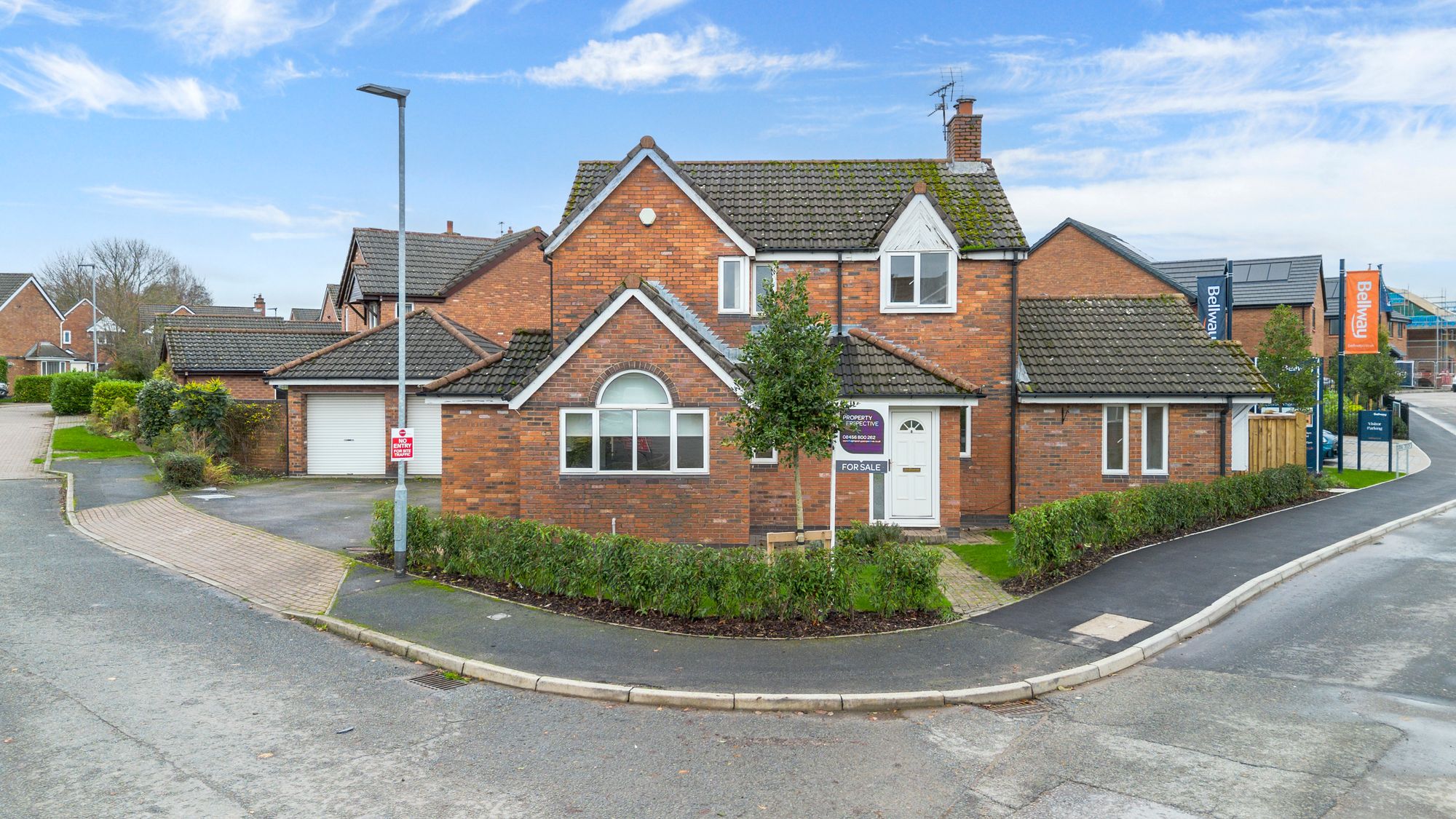 Deacons Close, Croft, WA3