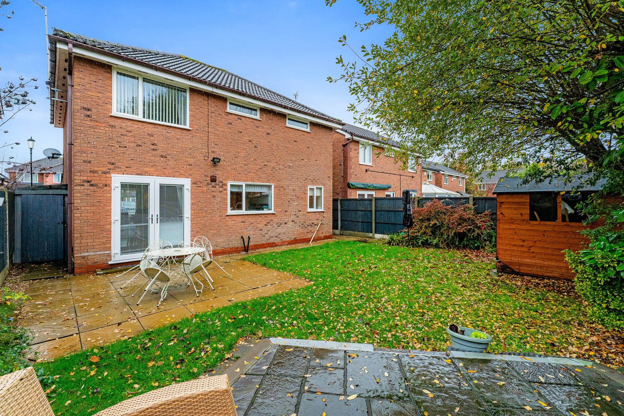 Dorchester Park, Runcorn, WA7