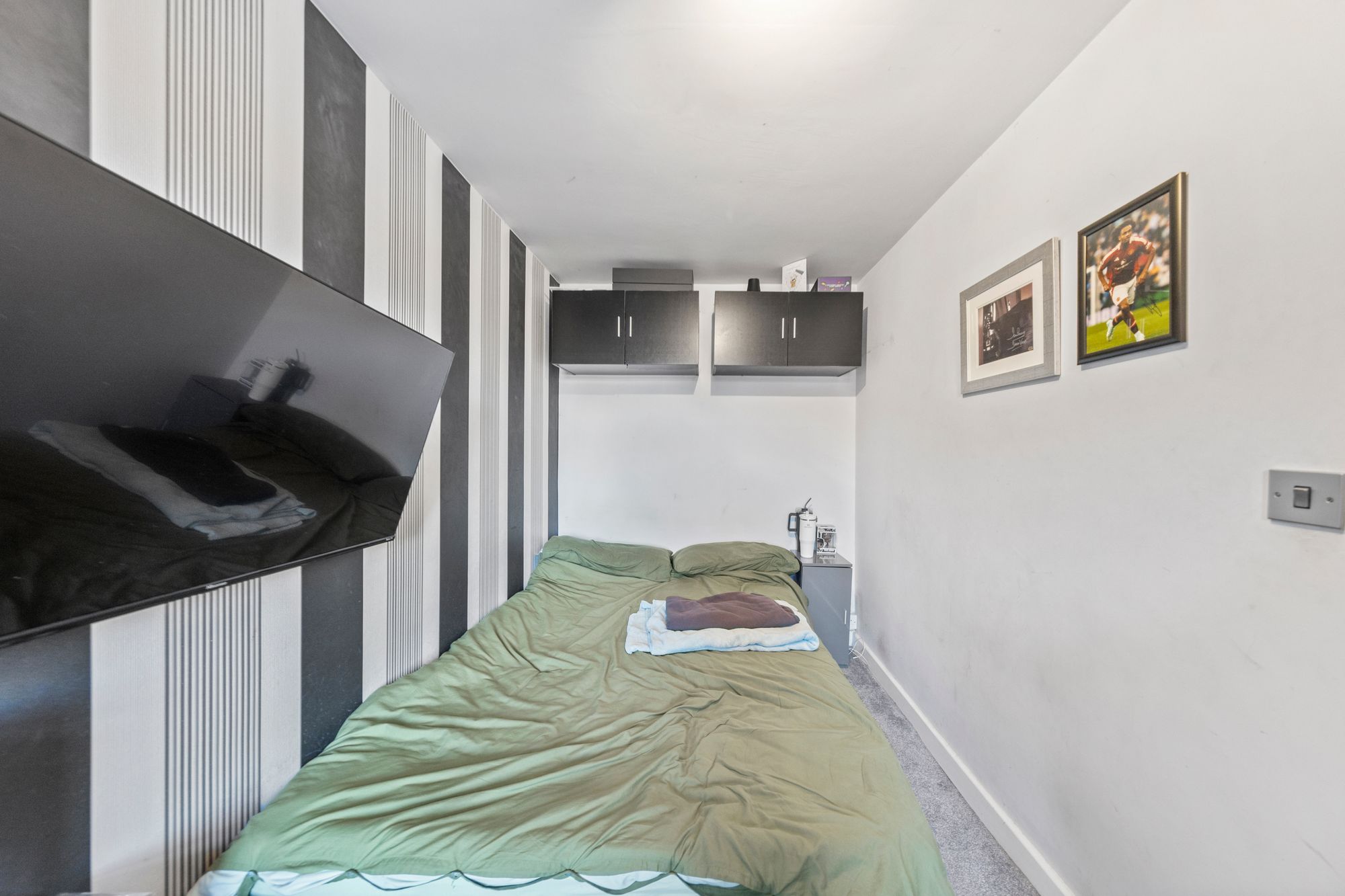 Langland Close, Callands, WA5