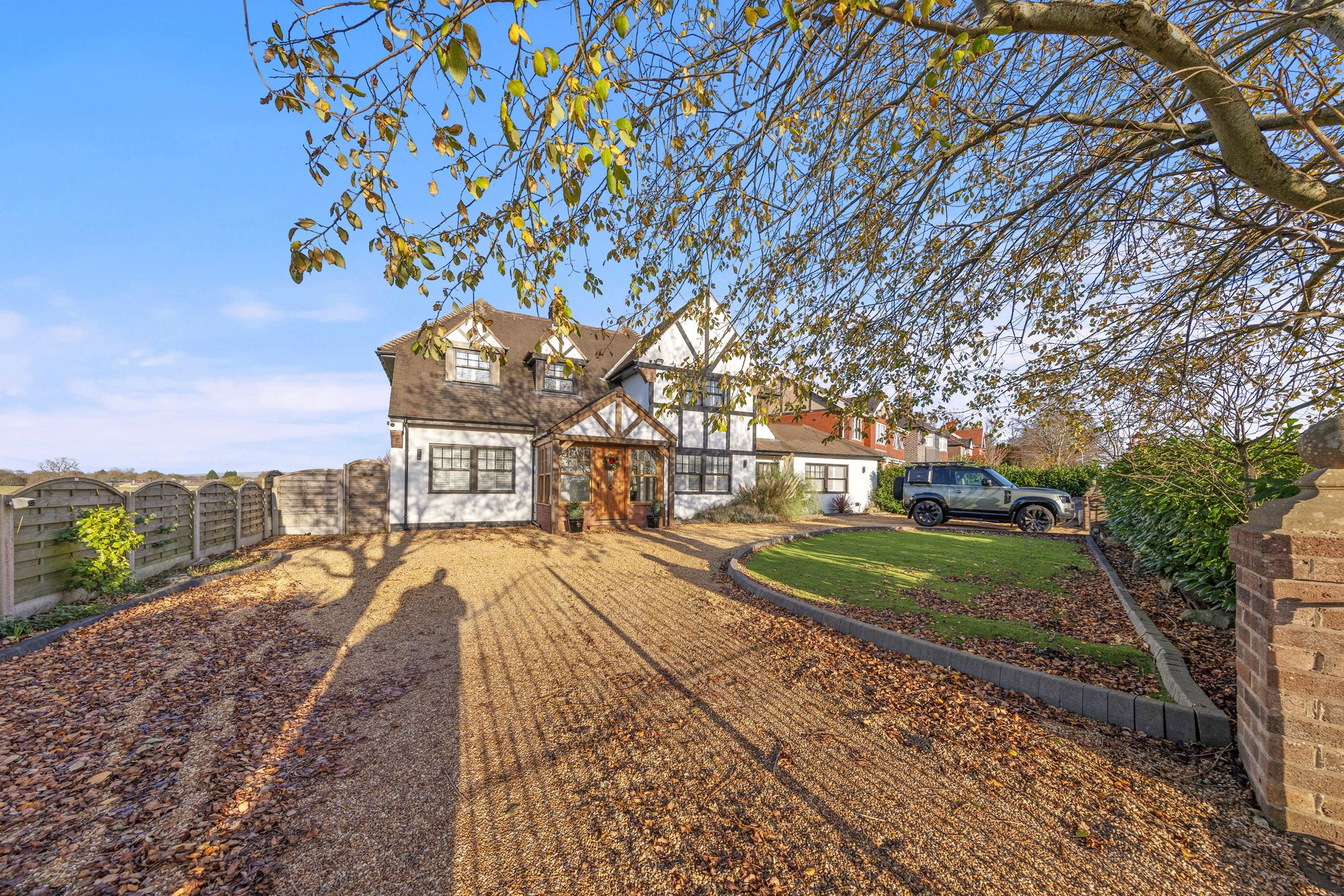 Park Road, Golborne, WA3