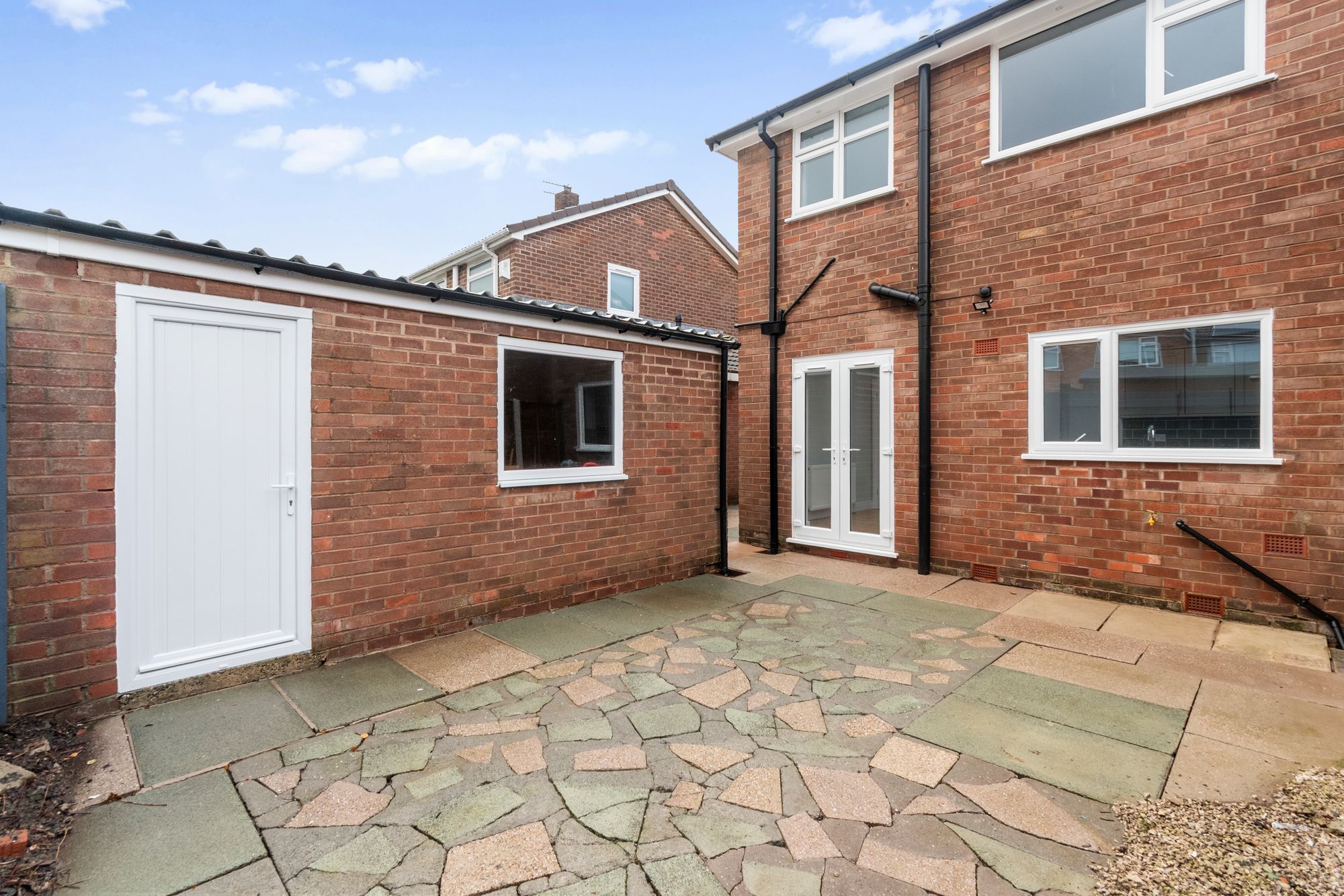 Chapel Cross Road, Fearnhead, WA2