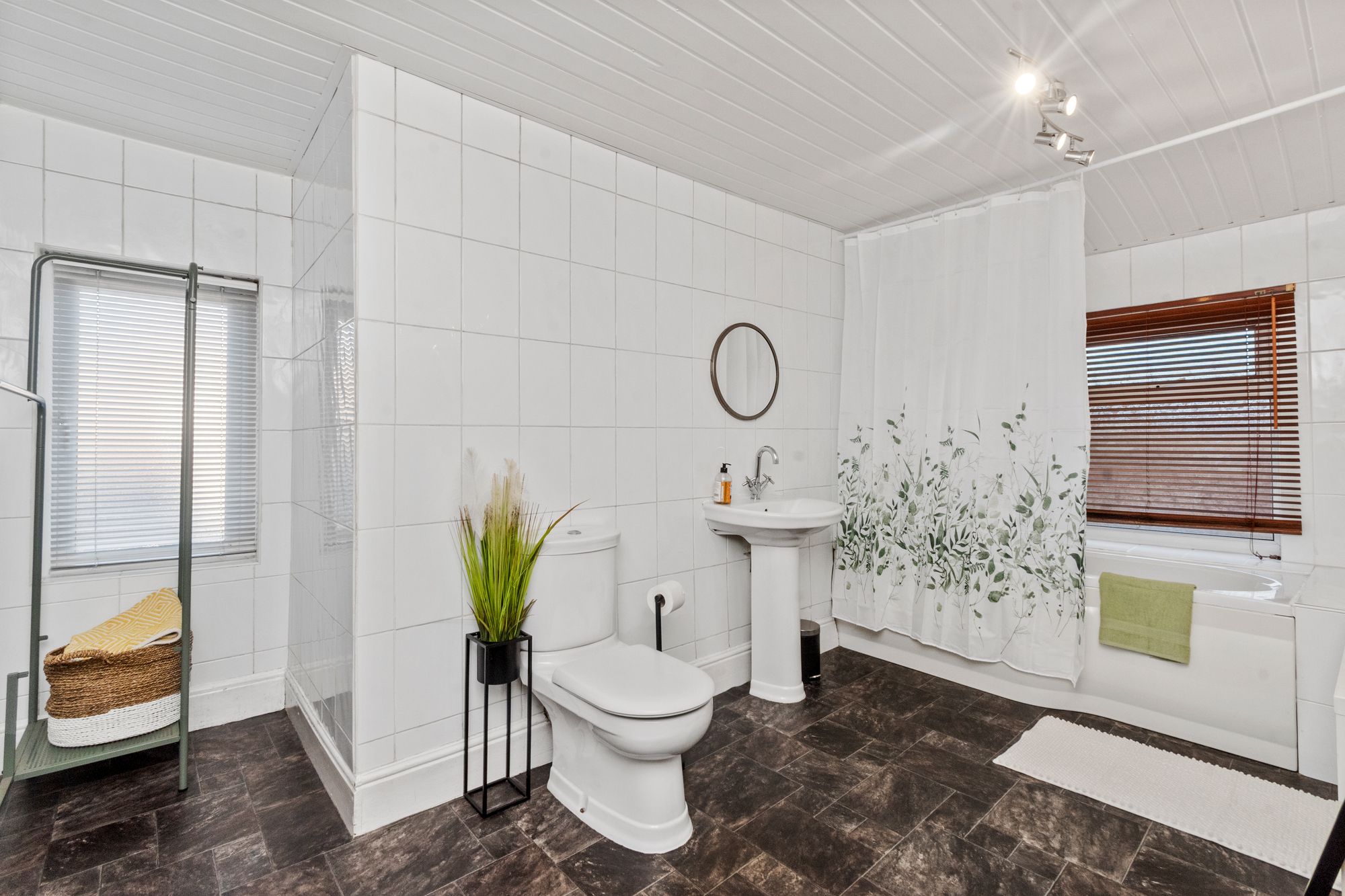 Greenfield Road, Dentons Green, WA10