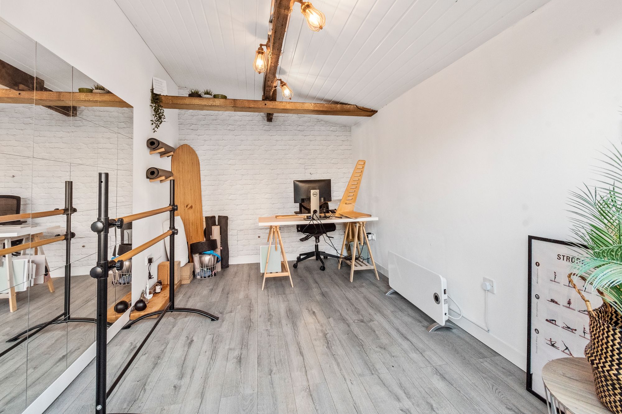 Greenfield Road, Dentons Green, WA10