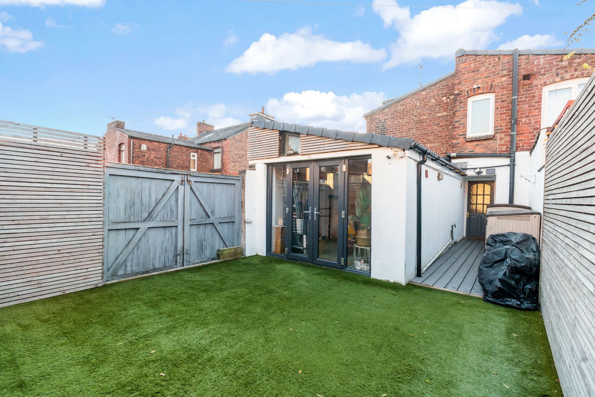 Greenfield Road, Dentons Green, WA10