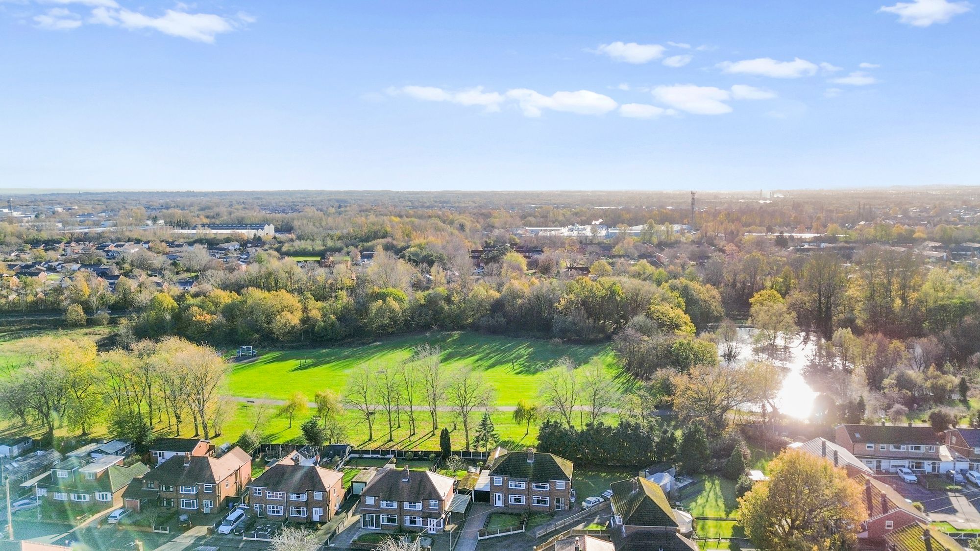 Barnes Avenue, Fearnhead, WA2