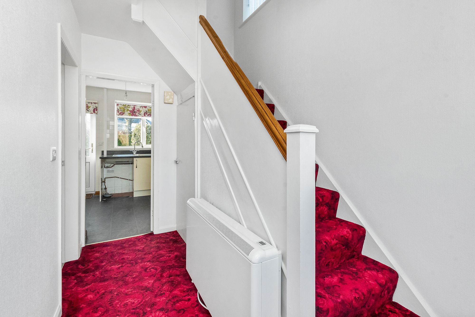 Barnes Avenue, Fearnhead, WA2