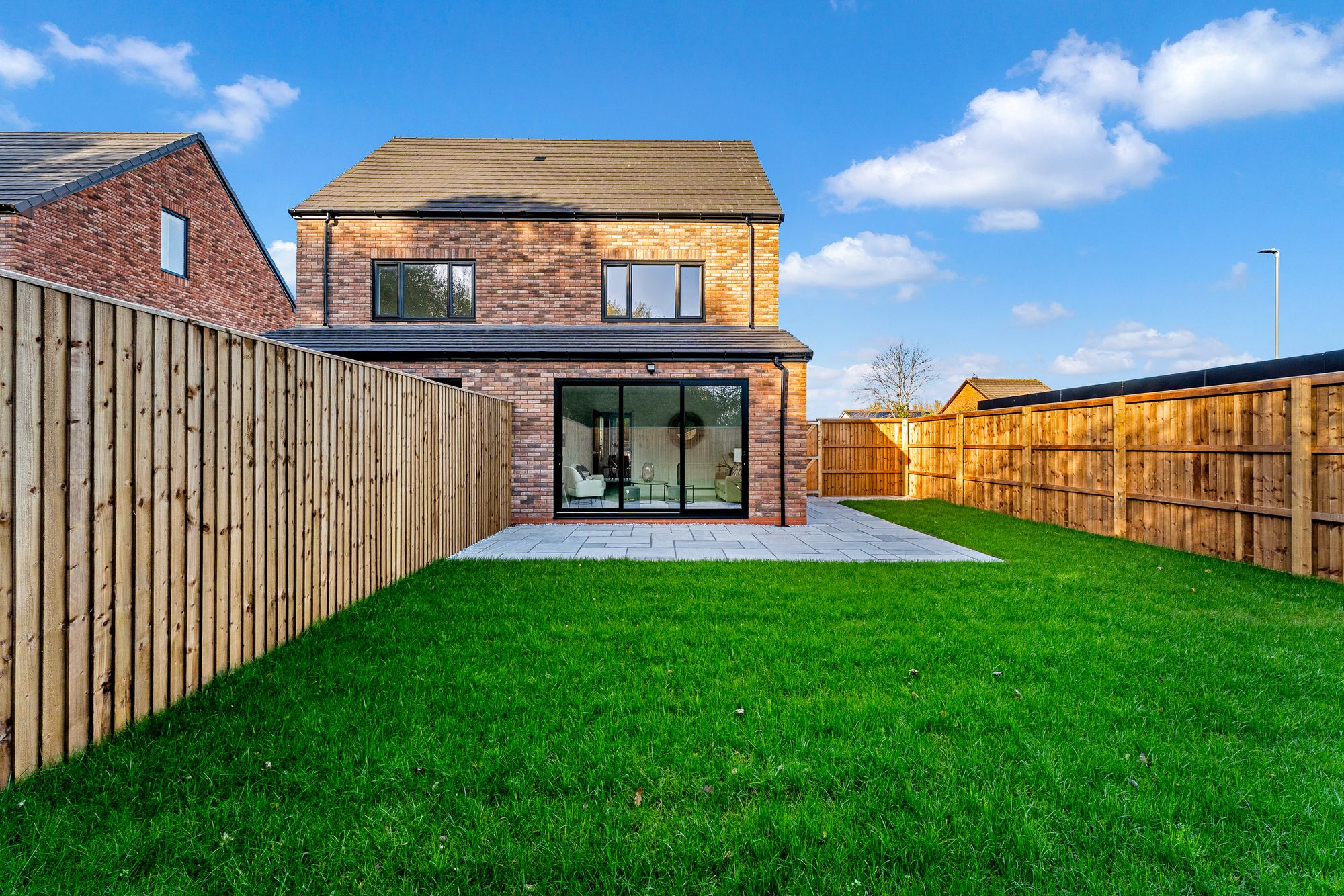 The Dales, Okell Drive, L26