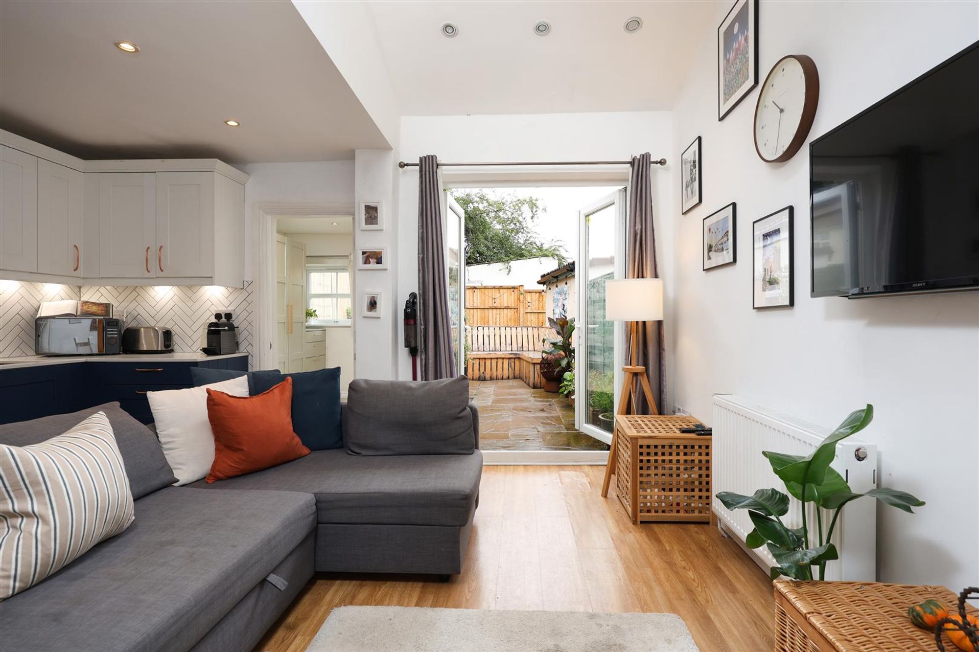 Uphill Road, Bristol, BS7