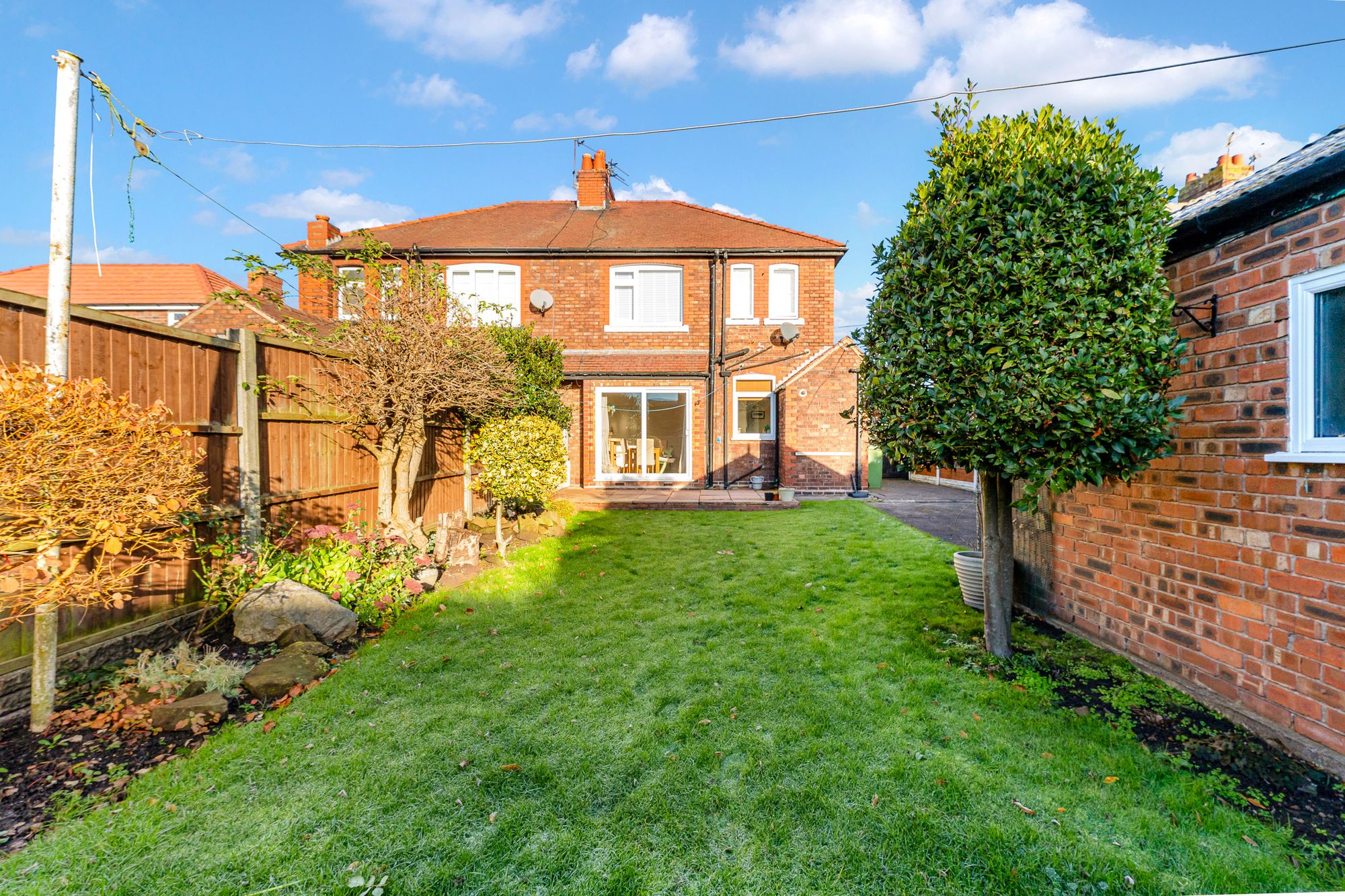 Cronton Lane, Widnes, WA8