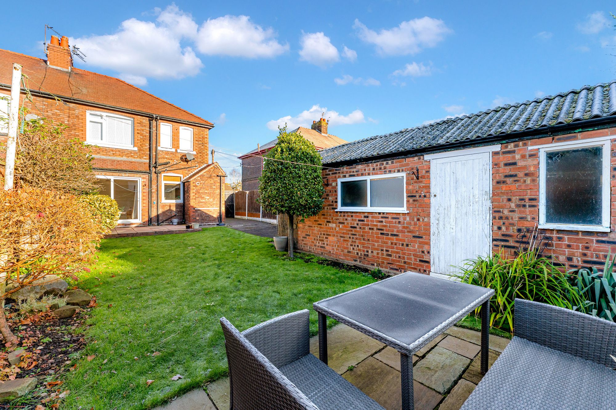 Cronton Lane, Widnes, WA8