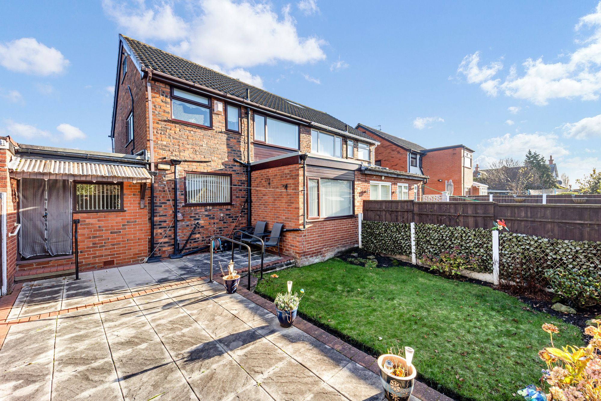 Lambourn Avenue, Widnes