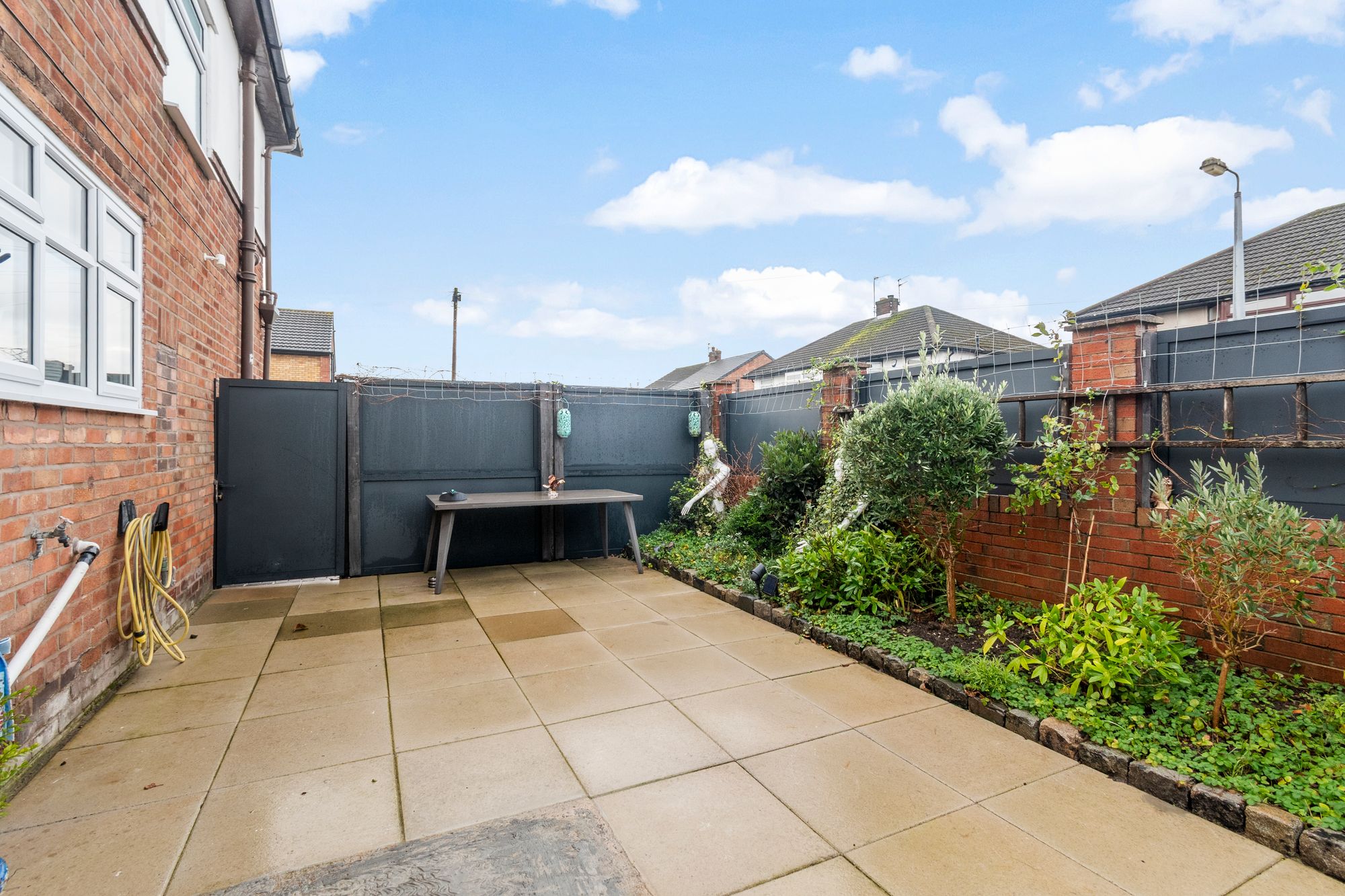 Renwick Avenue, Rainhill, L35