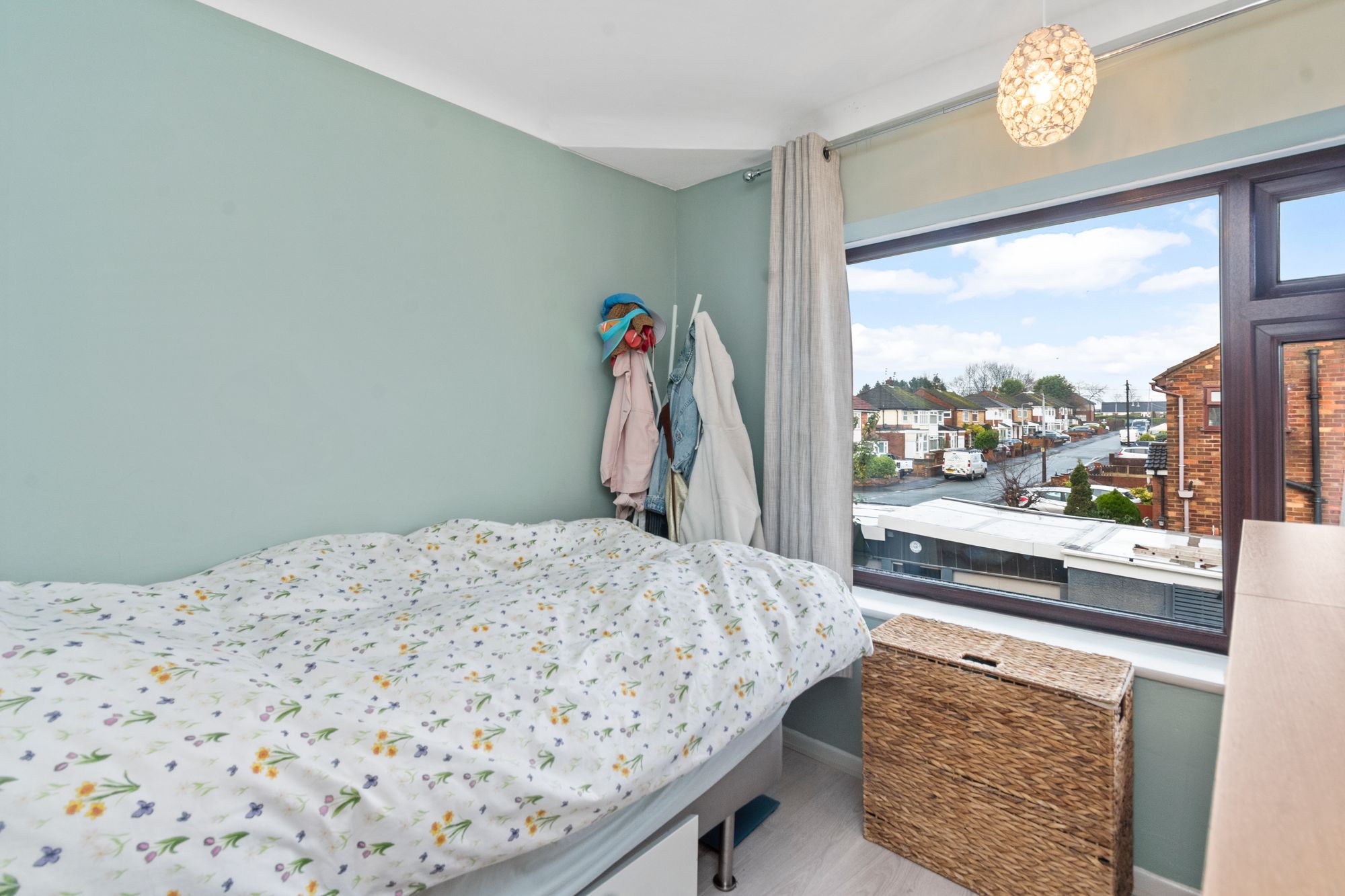 Renwick Avenue, Rainhill, L35