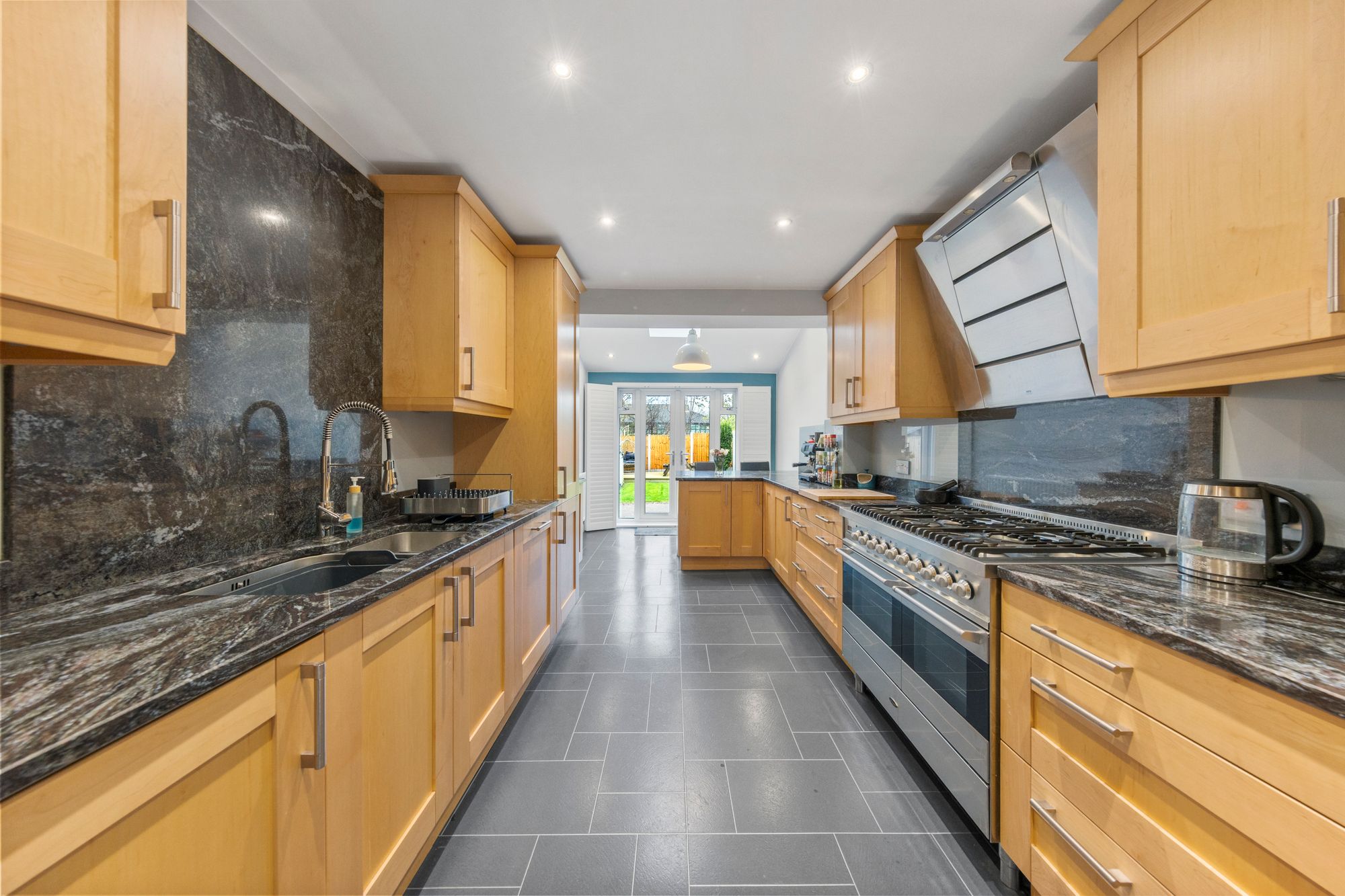 Cross Lane South, Warrington