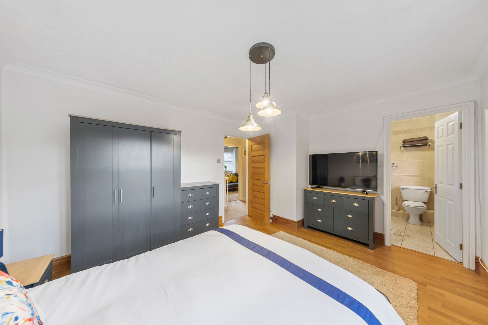 Cross Lane South, Warrington