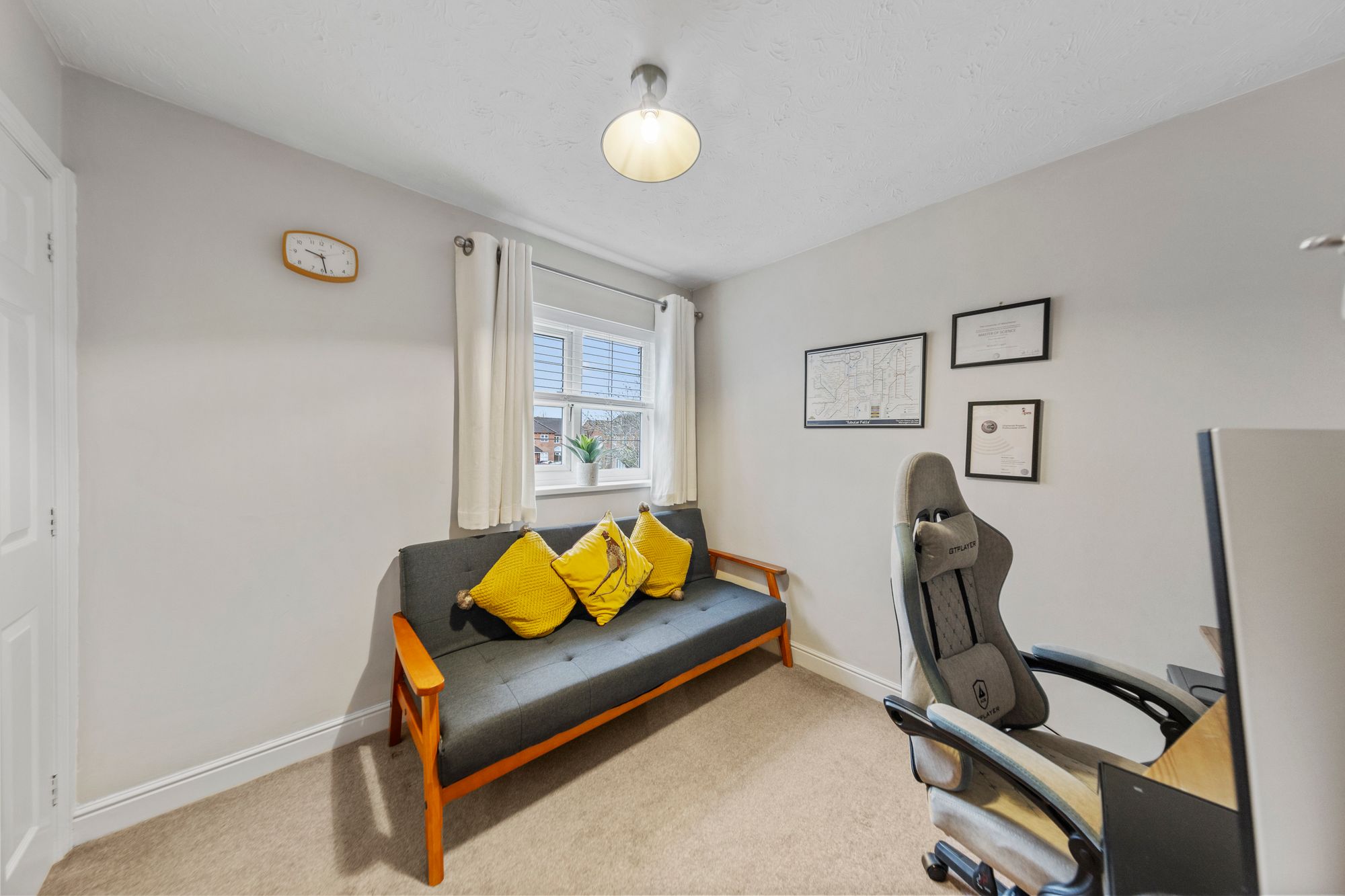 Cross Lane South, Warrington