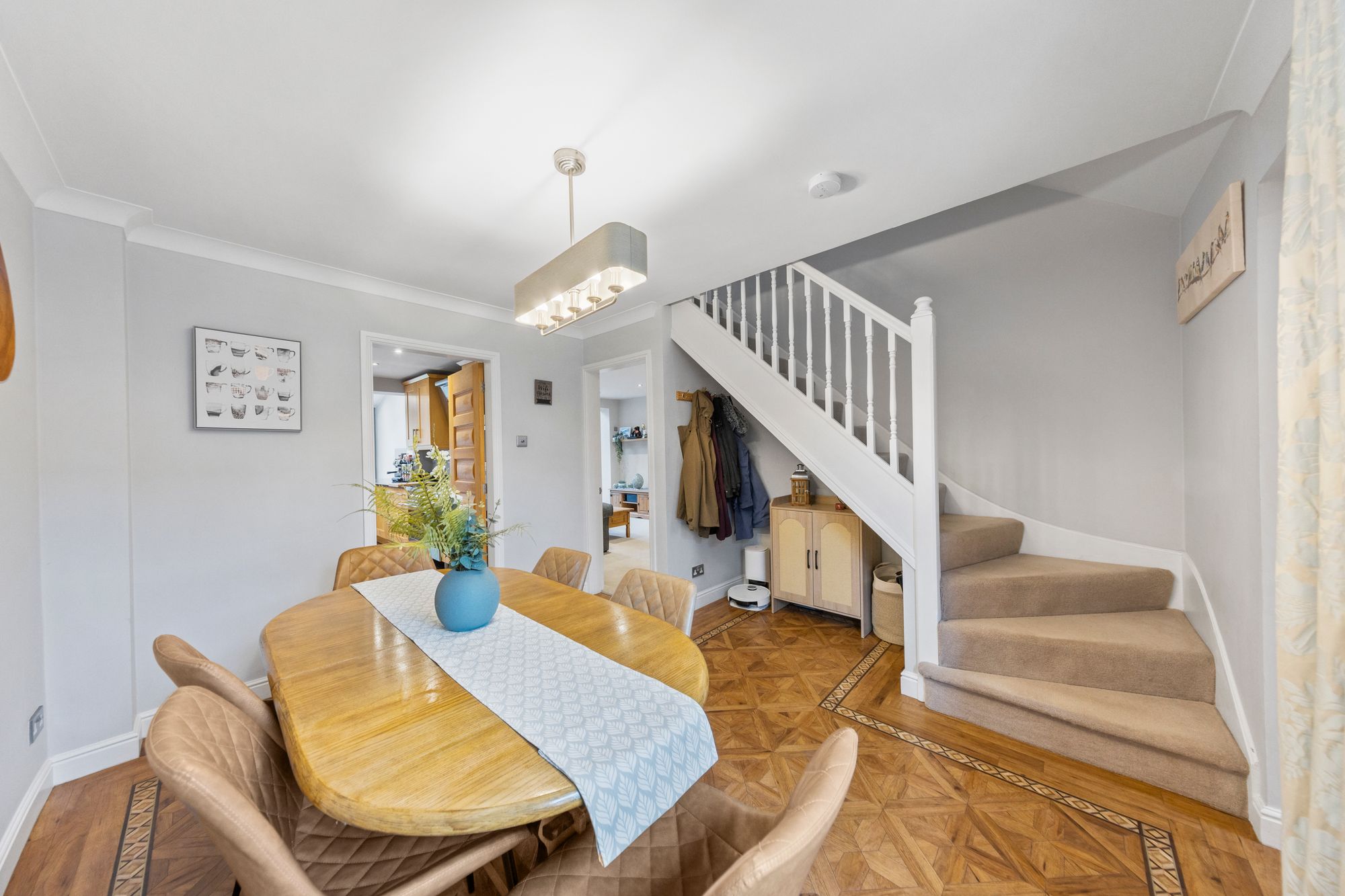 Cross Lane South, Warrington