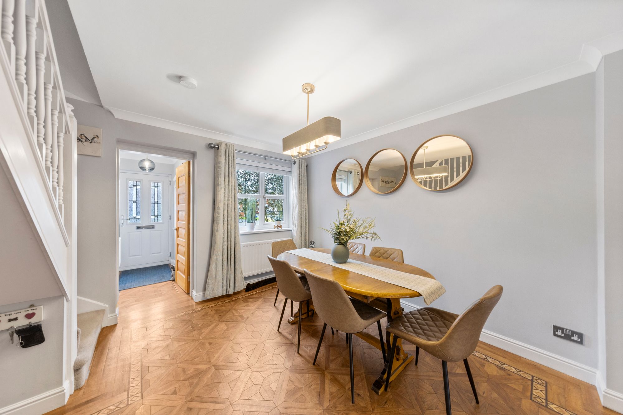 Cross Lane South, Warrington