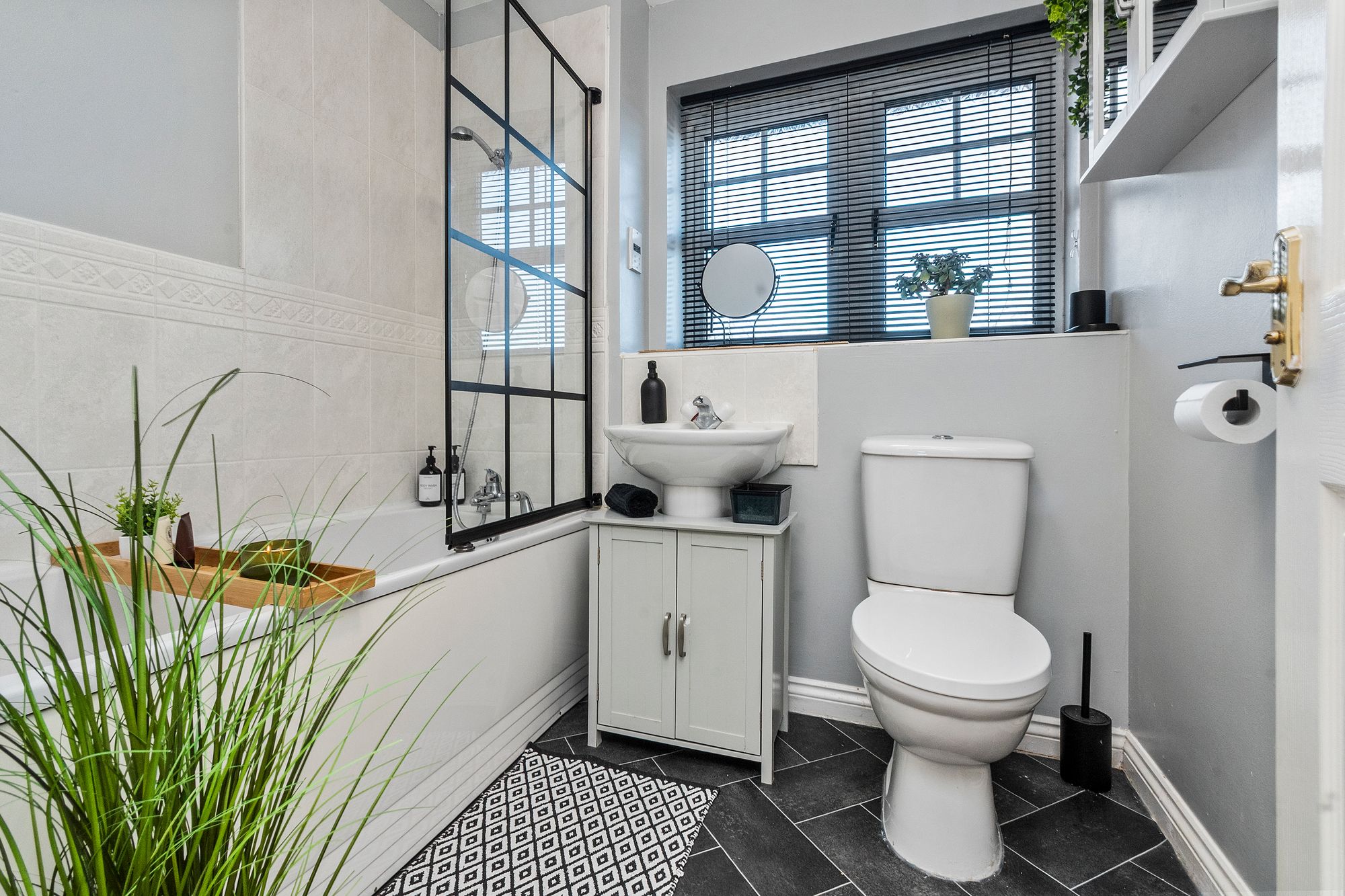 Yarn Close, St. Helens