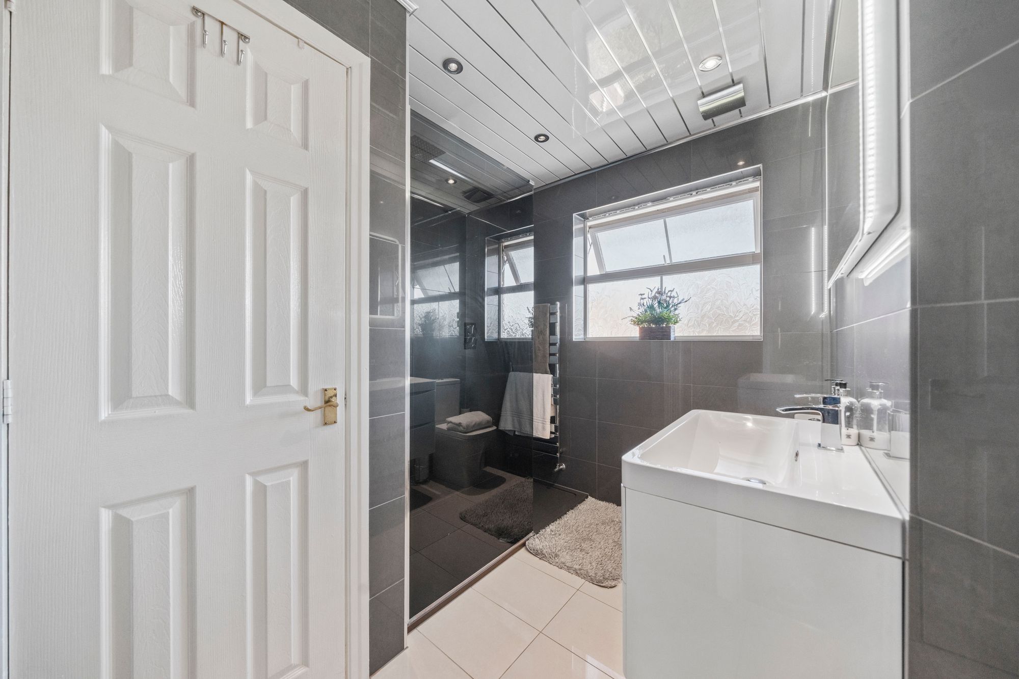 Waltersgreen Crescent, Golborne, WA3