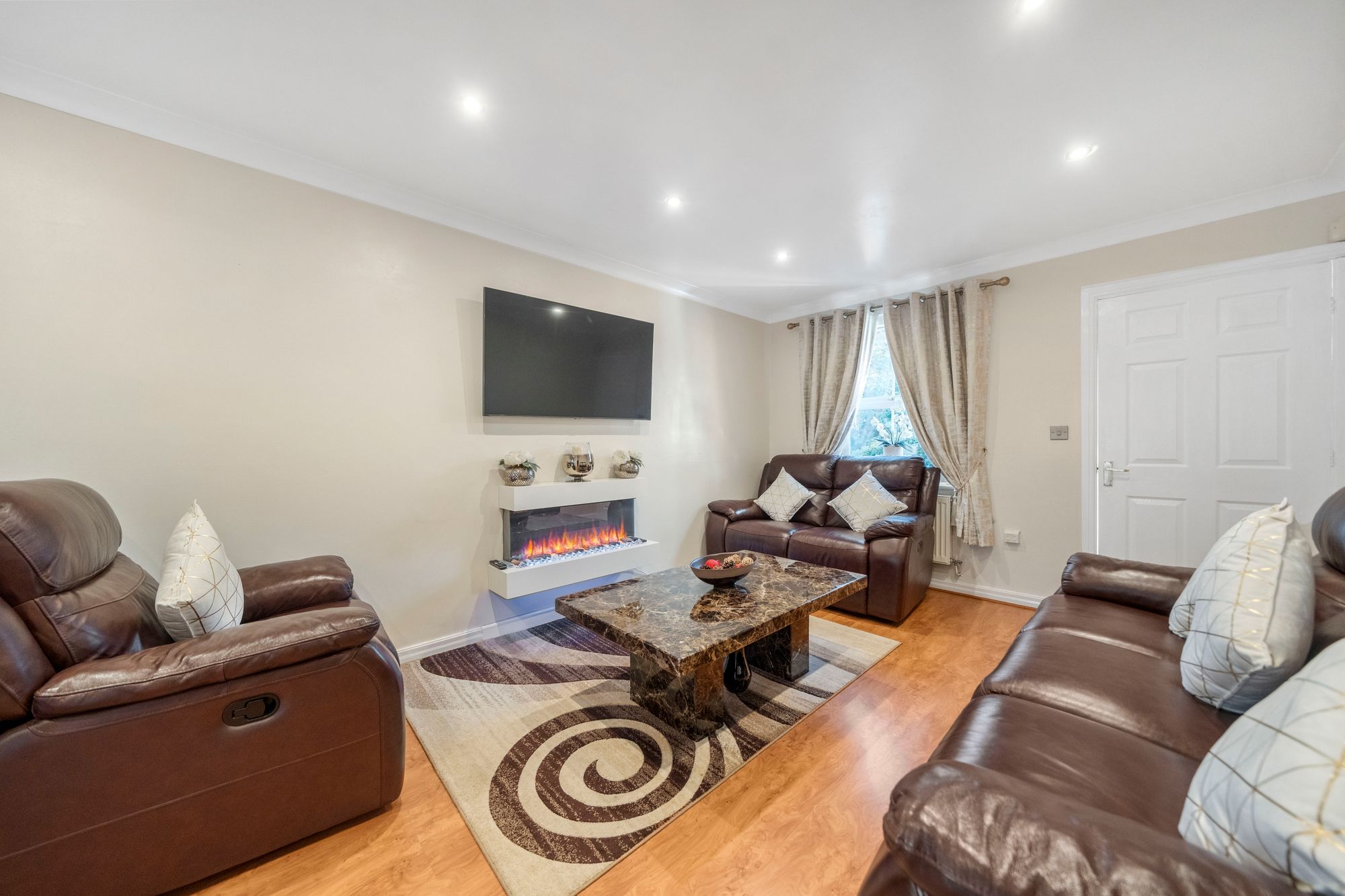 Waltersgreen Crescent, Golborne, WA3