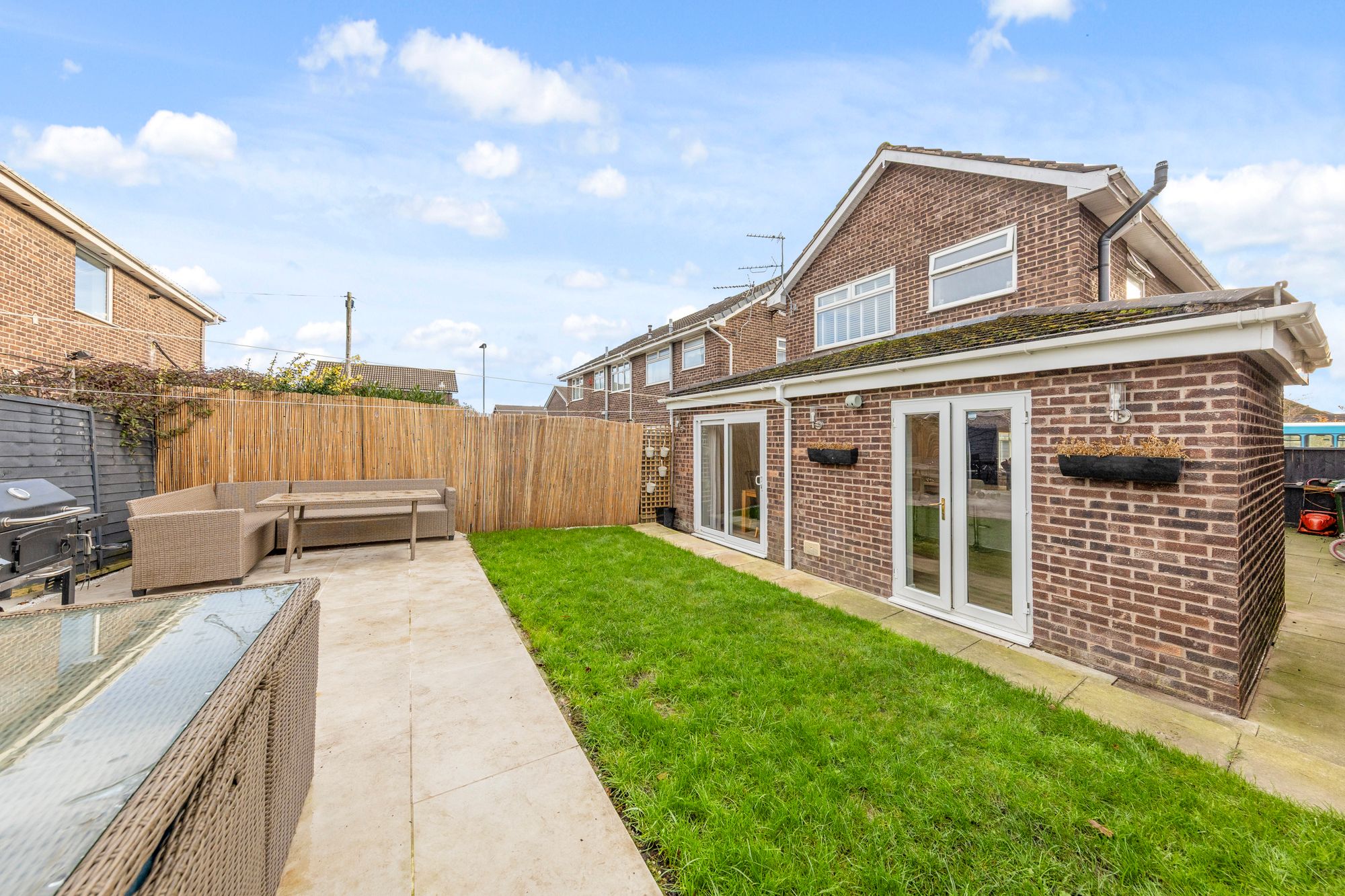 Winchester Avenue, Warrington