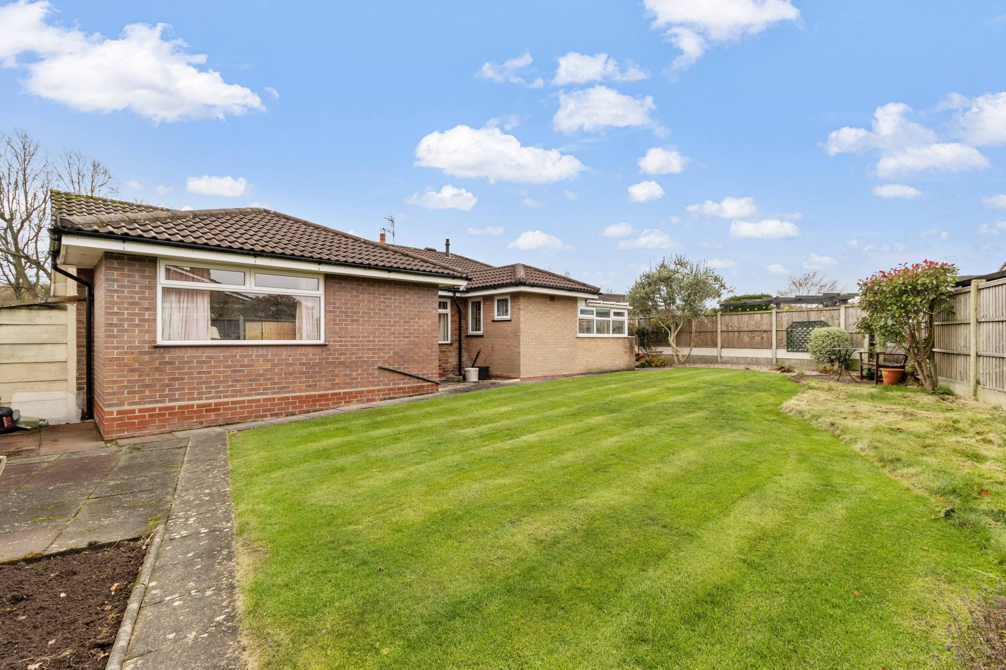 Pewterspear Lane, Appleton, WA4