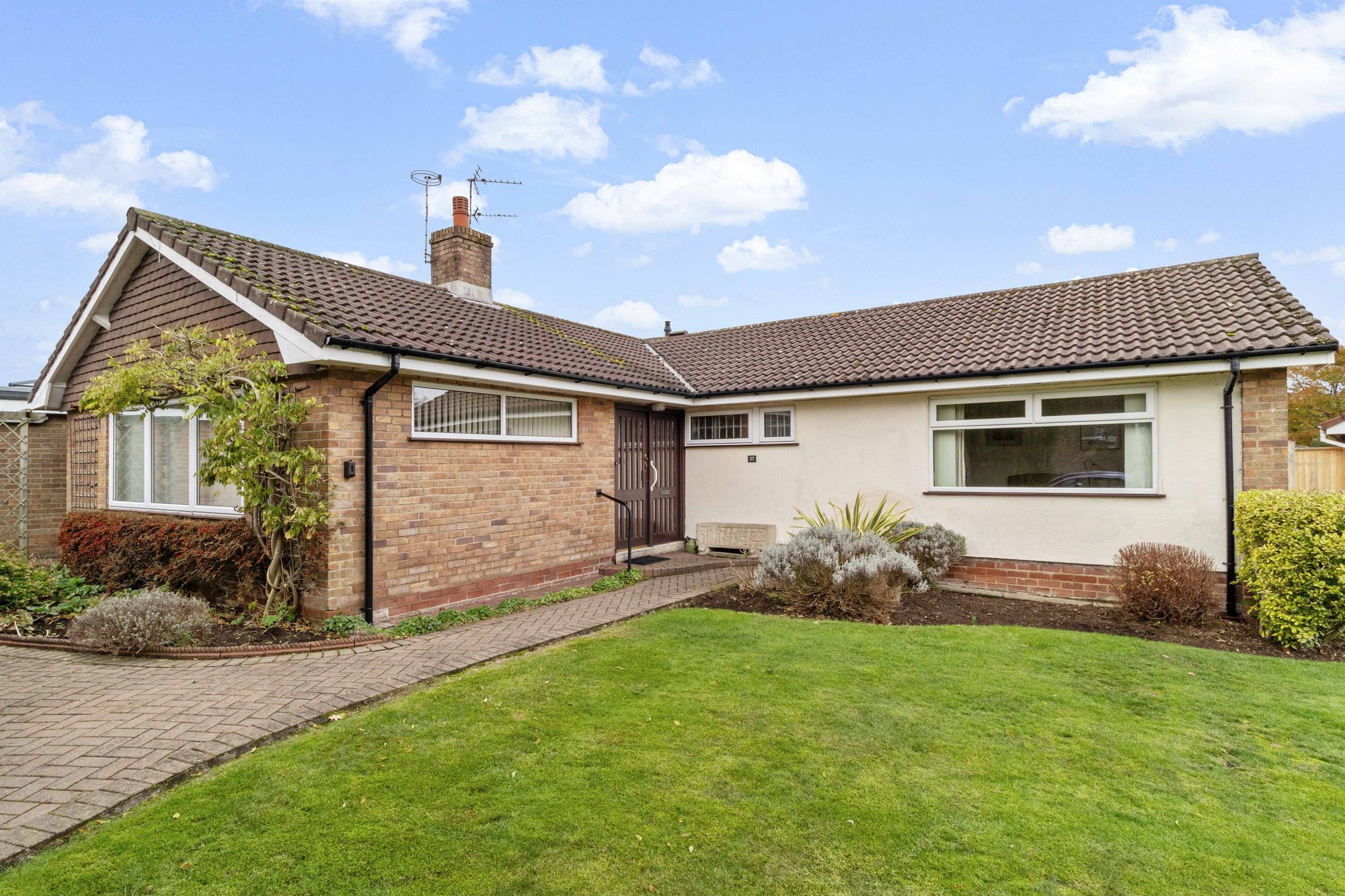 Pewterspear Lane, Appleton, WA4