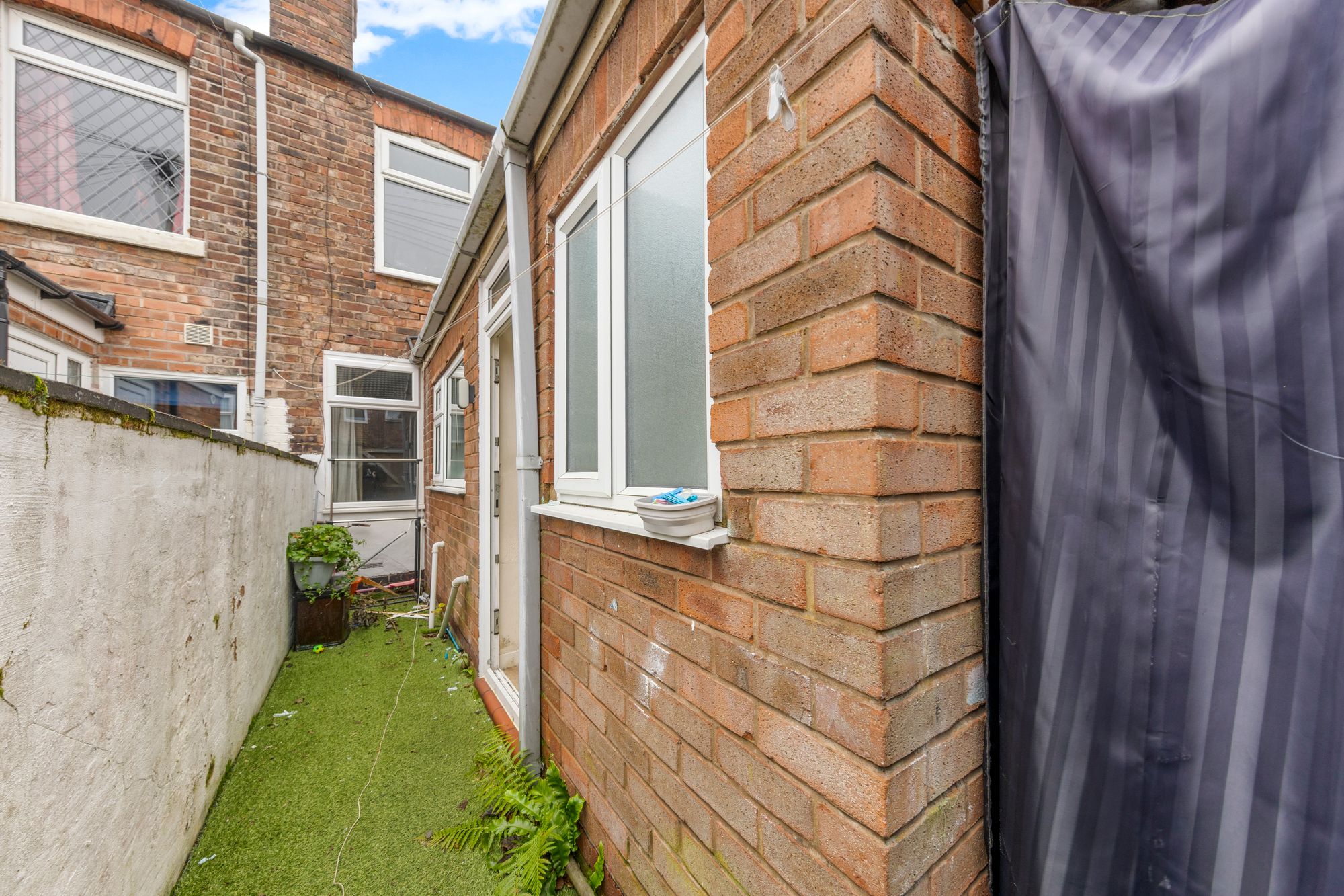 Fox Street, Warrington