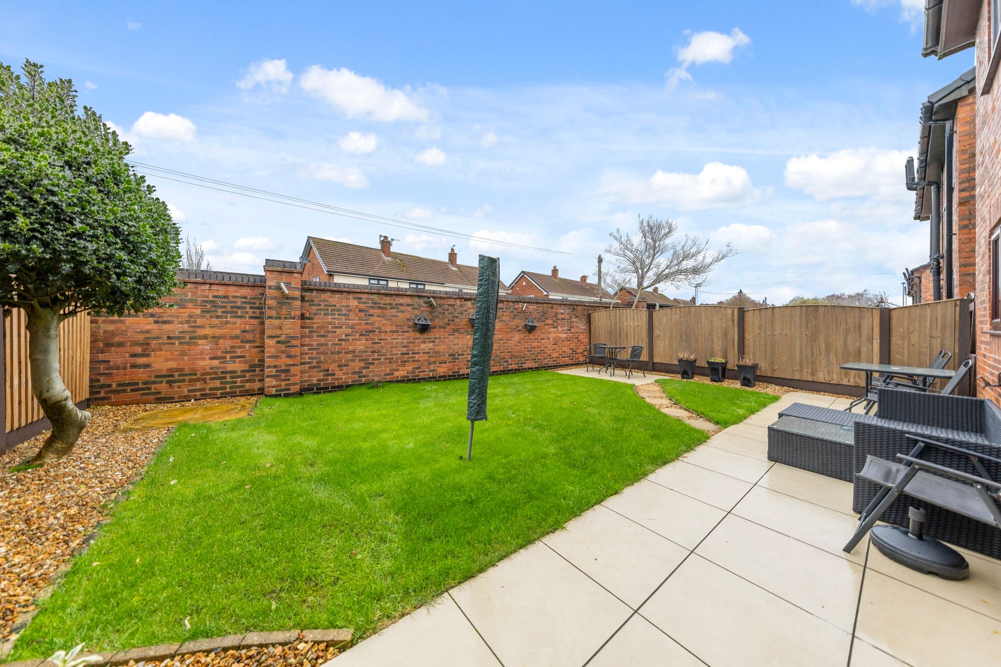 Ribchester Gardens, Warrington