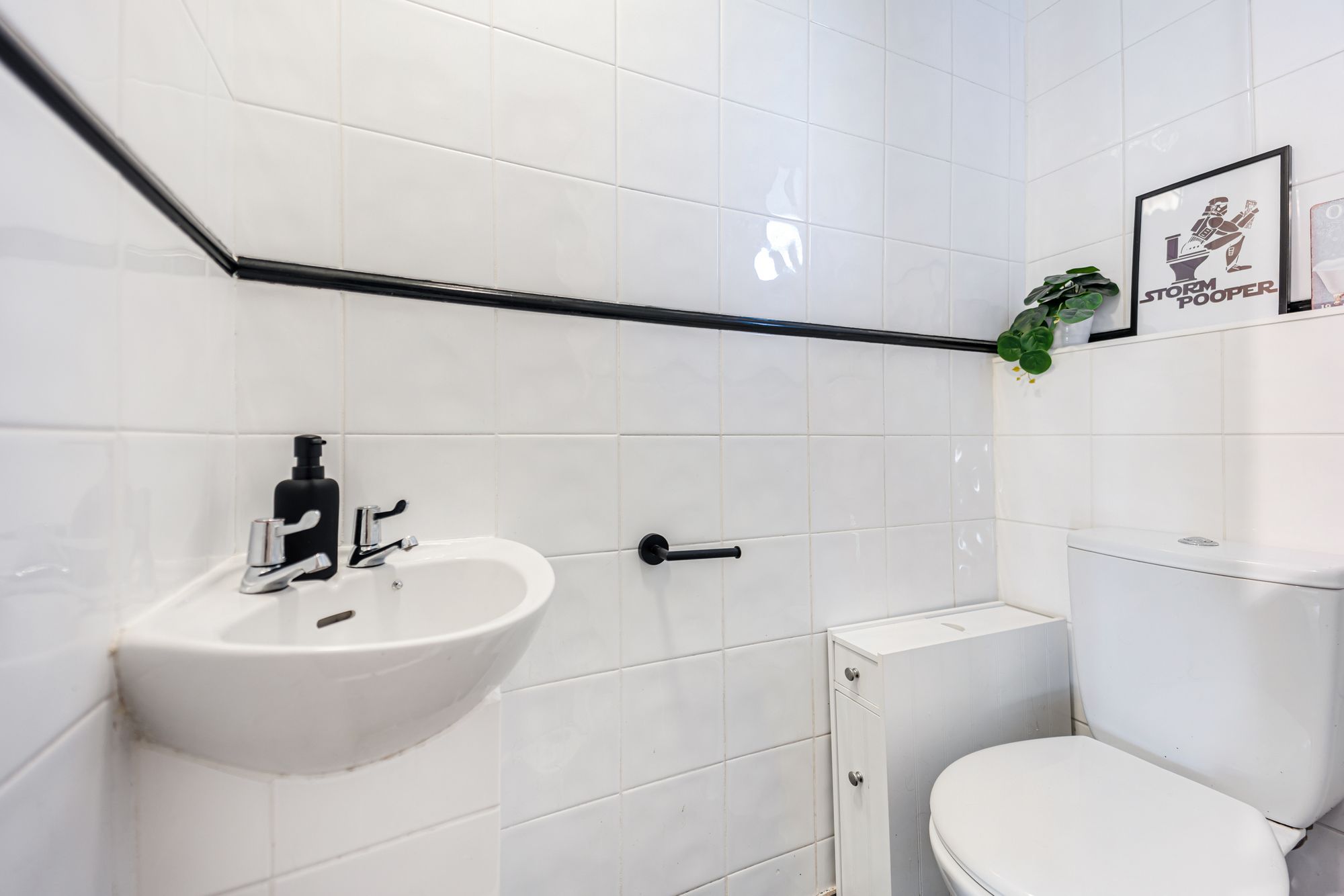 Redruth Close, Runcorn