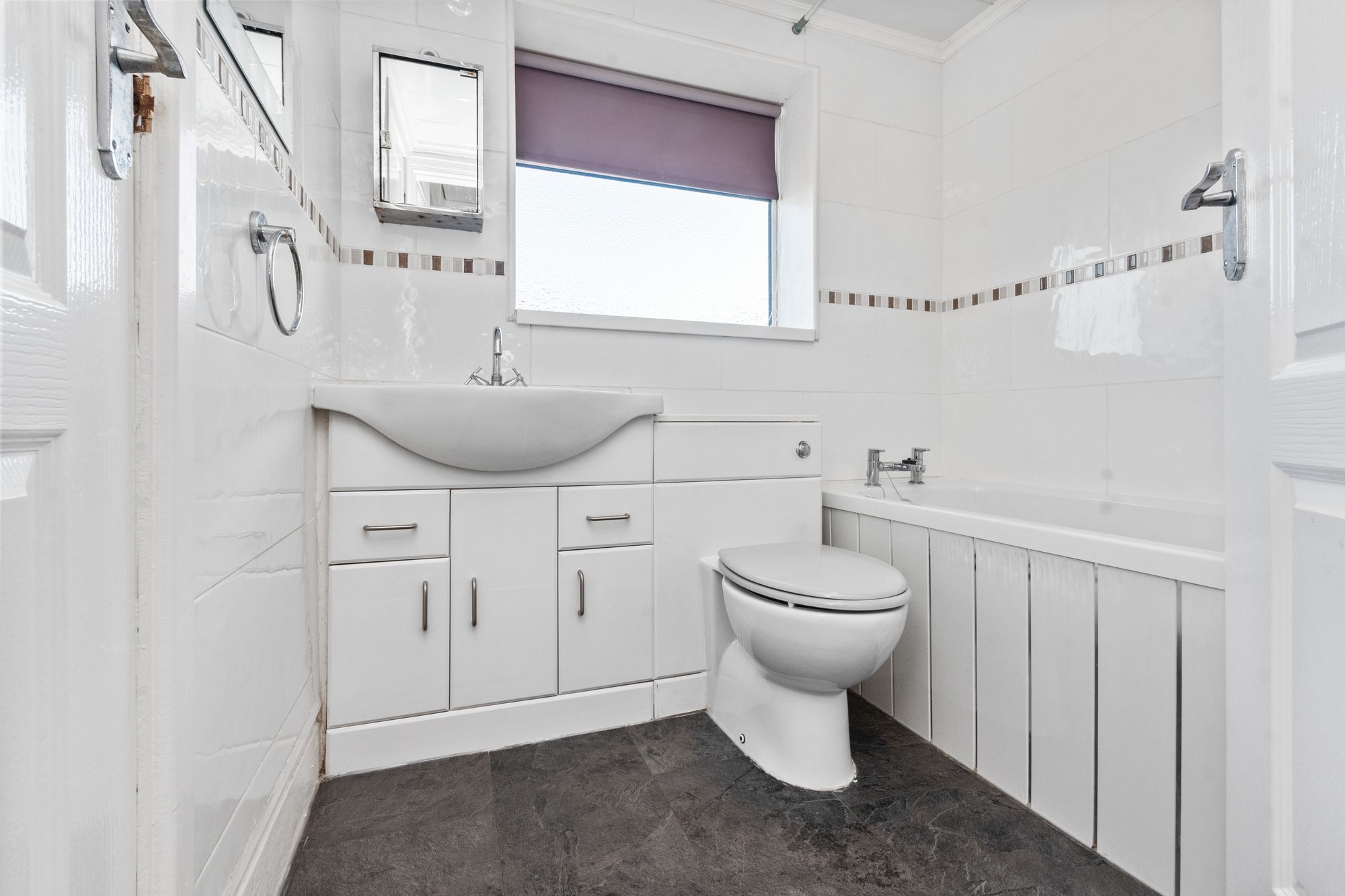 St. Georges Avenue, Windle, WA10