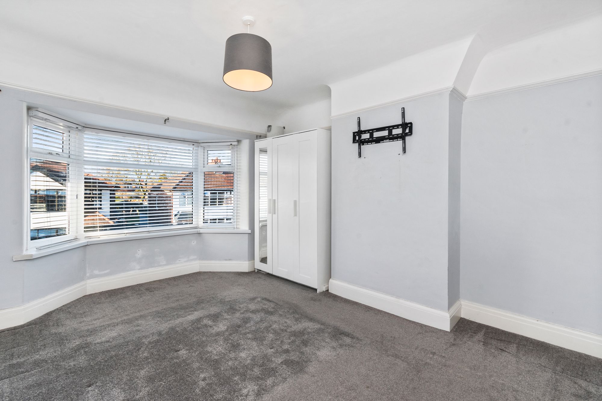 St. Georges Avenue, Windle, WA10