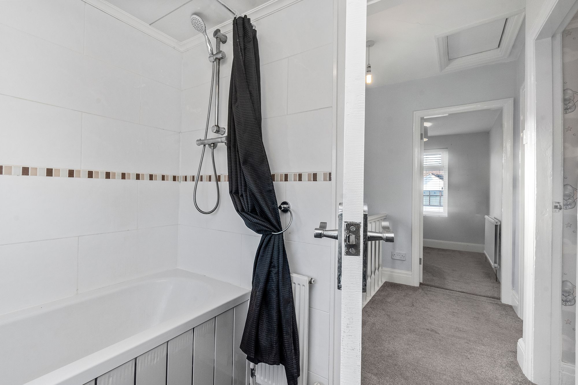 St. Georges Avenue, Windle, WA10