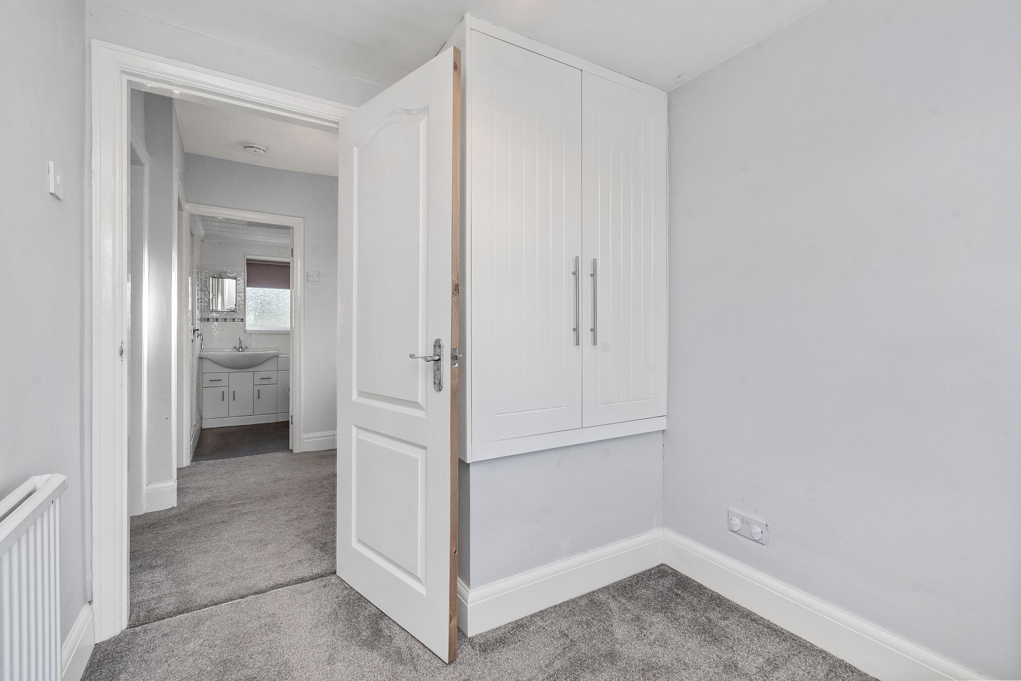 St. Georges Avenue, Windle, WA10