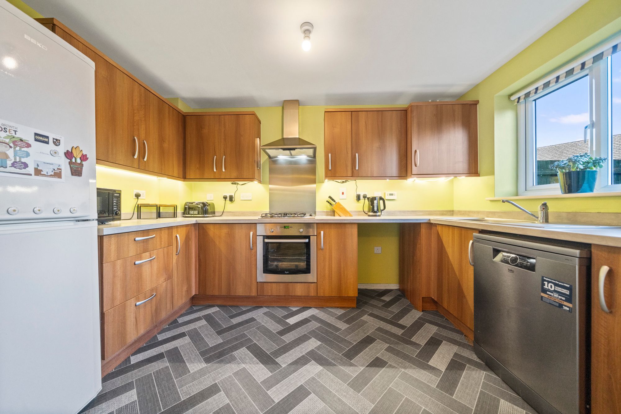 Daisy Avenue, Newton-Le-Willows, WA12