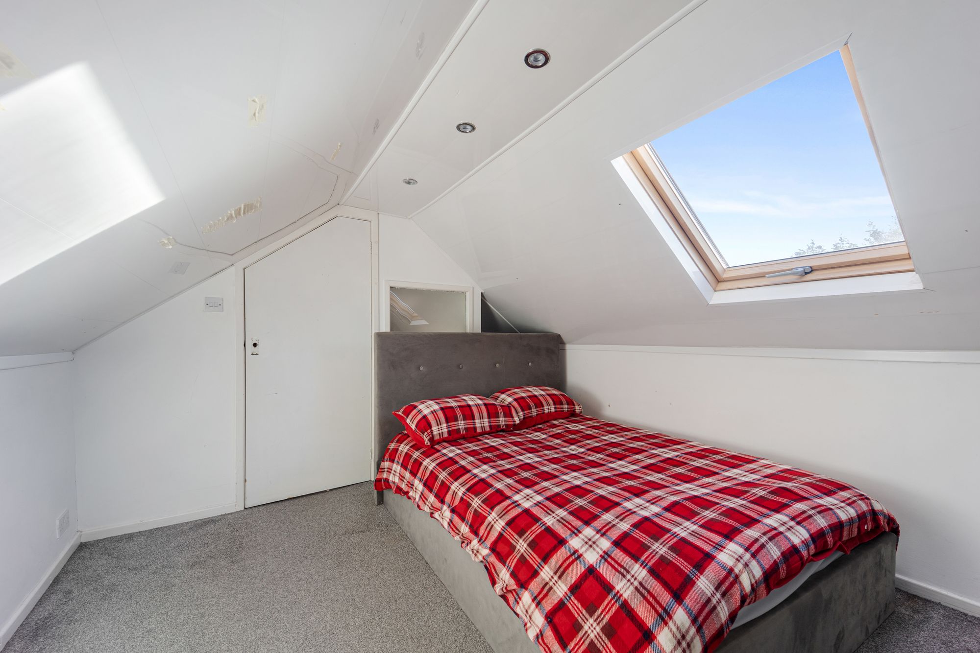 Avondale Drive, Widnes