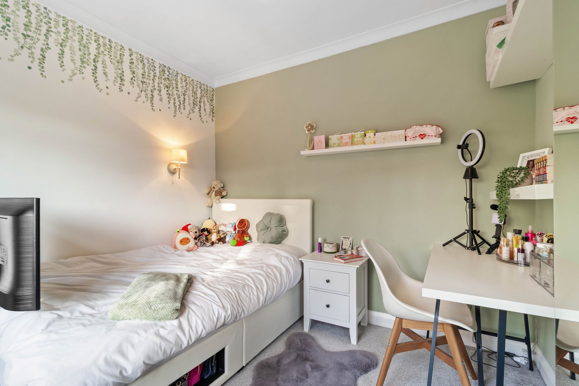 Denbury Avenue, Warrington