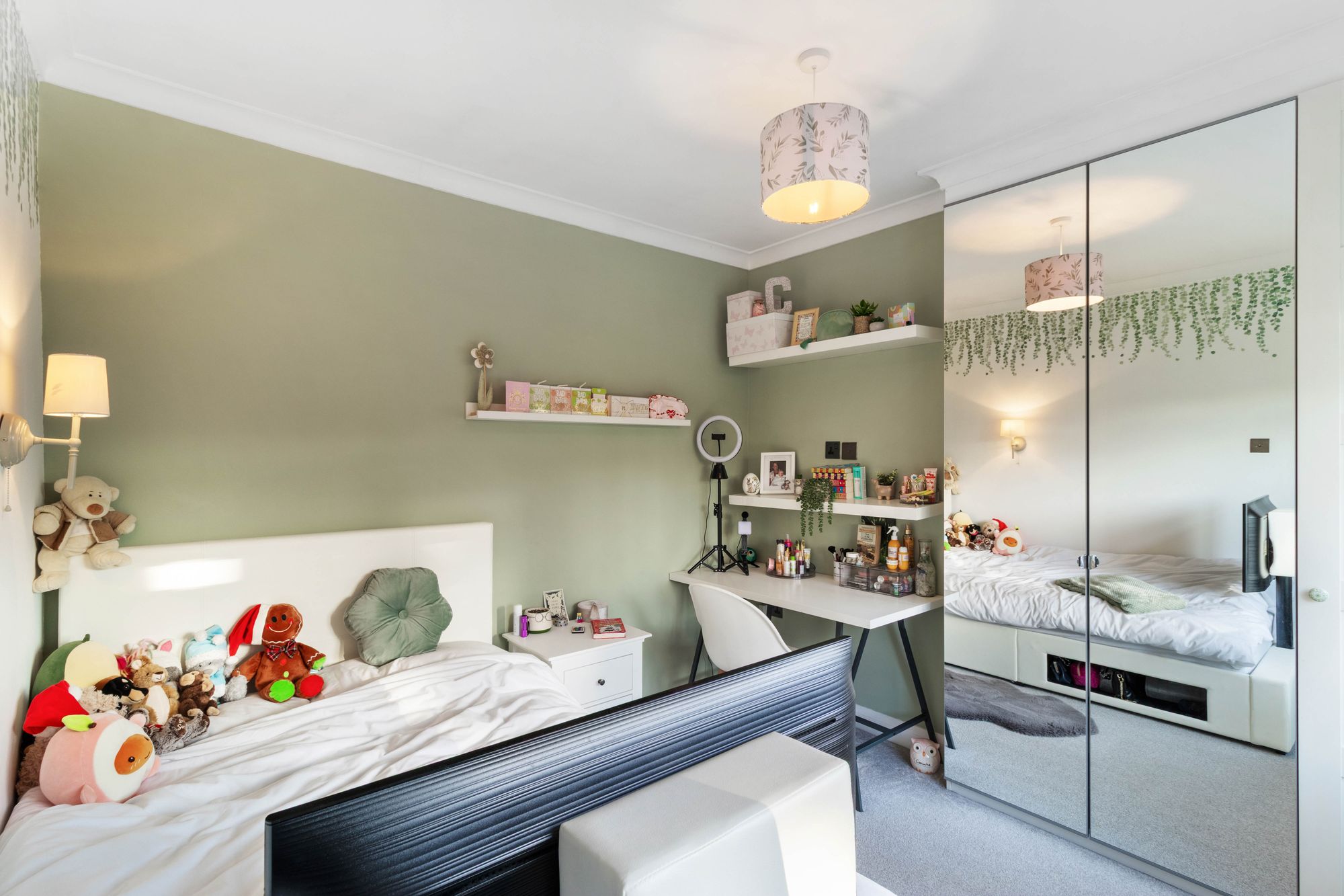 Denbury Avenue, Warrington