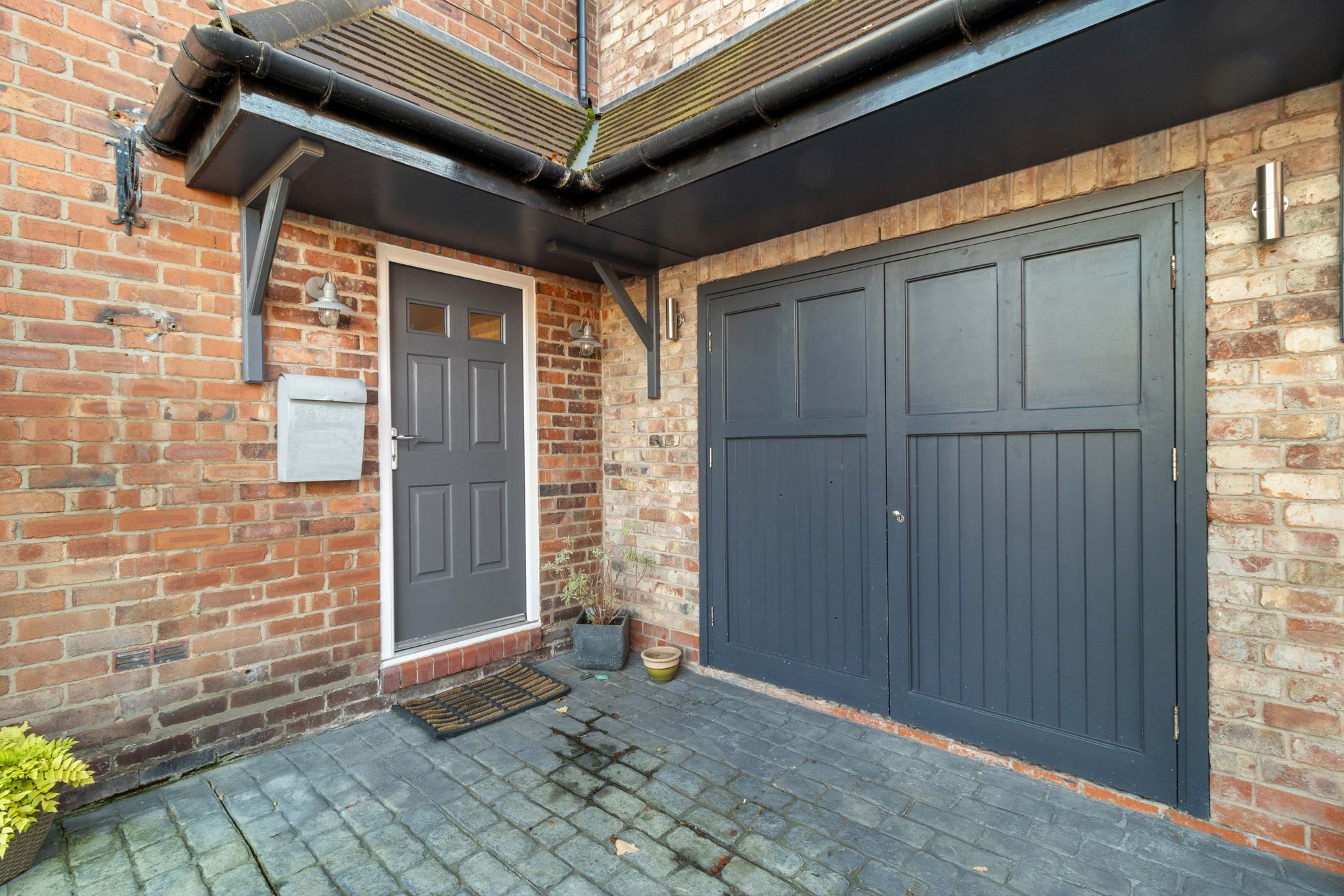 Denbury Avenue, Warrington