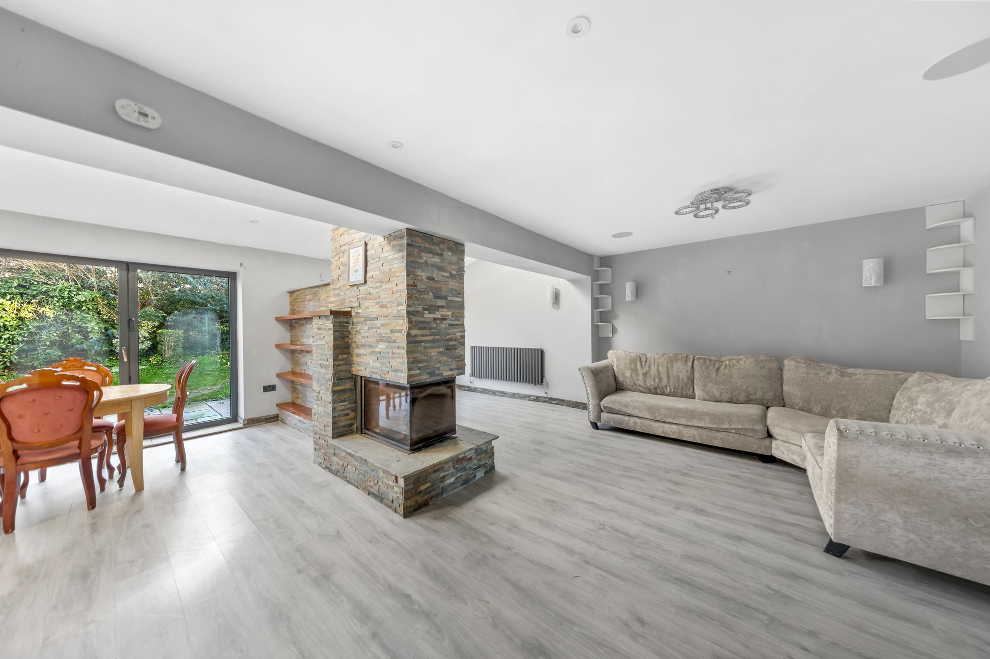 Landseer Avenue, Warrington