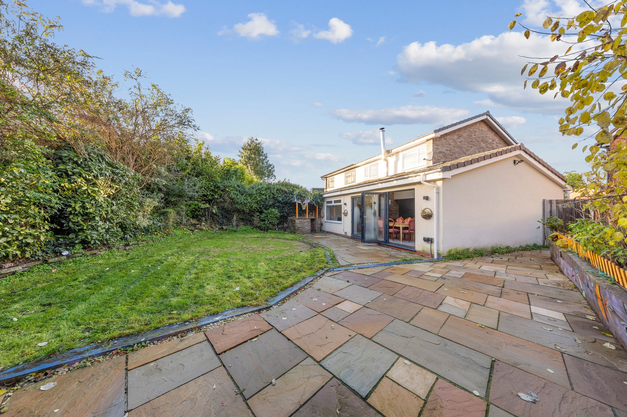 Landseer Avenue, Warrington