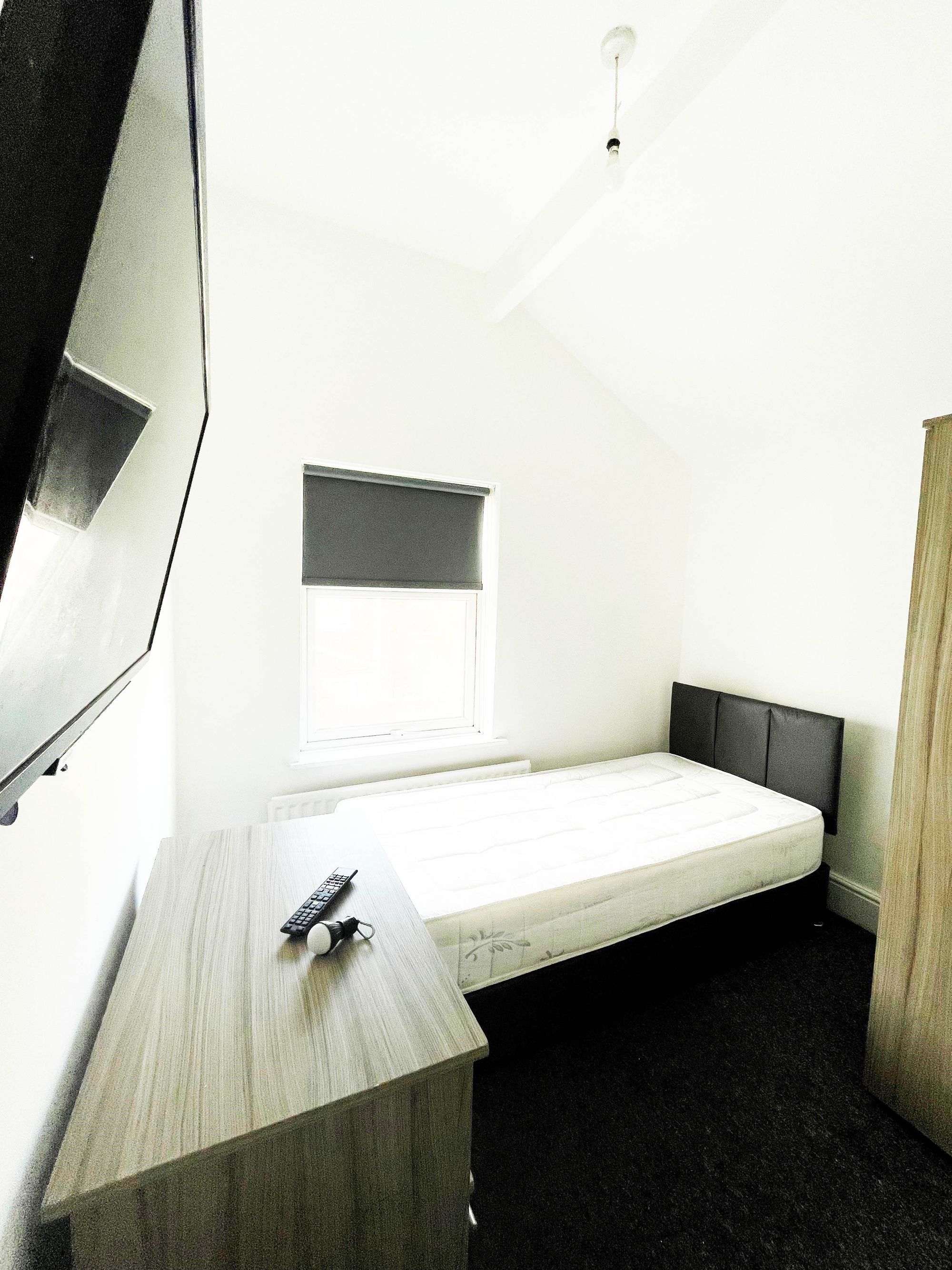 Room 2, 61 Warwick Street, Middlesbrough