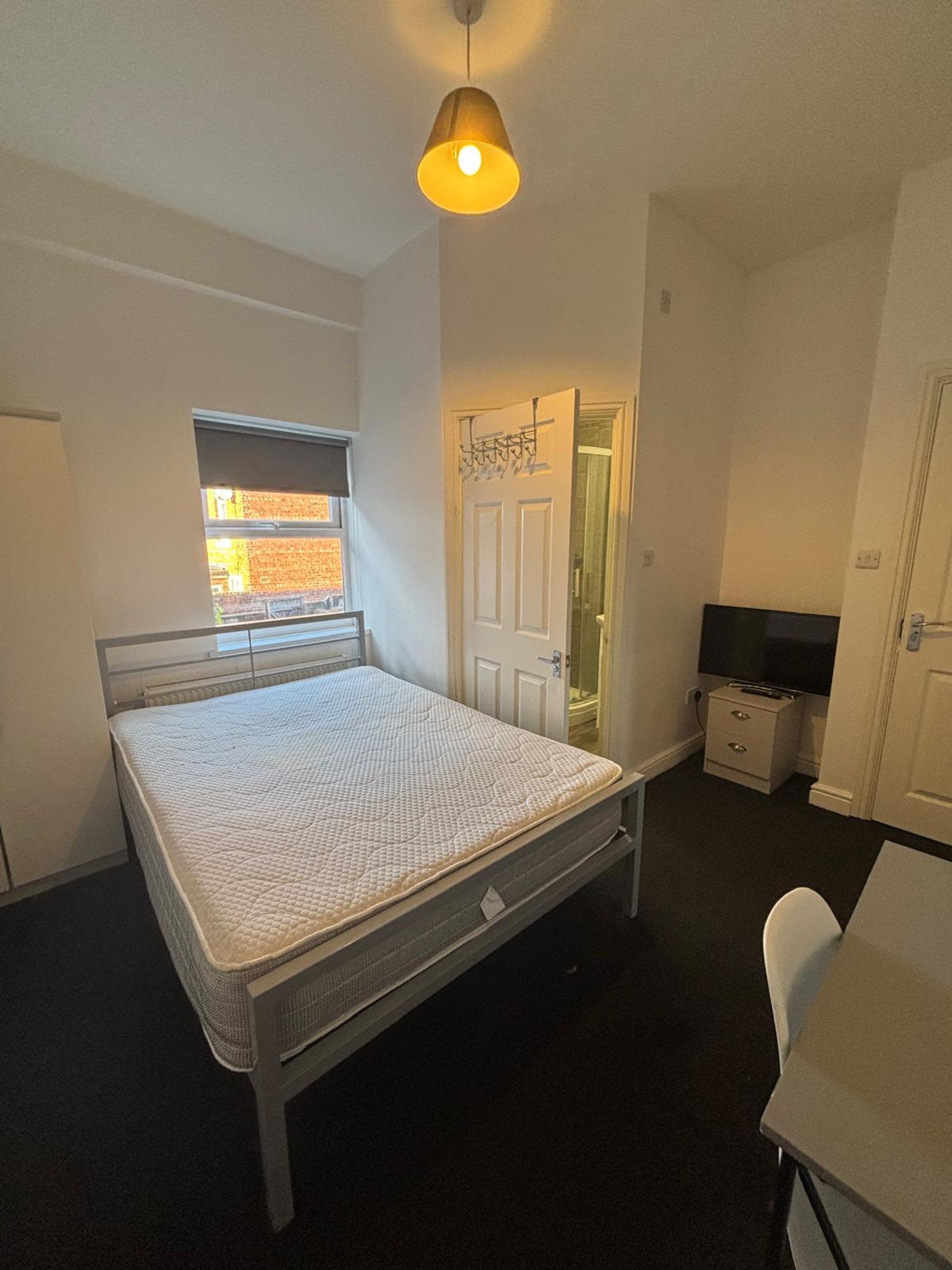 Room 1, 30 Clifton Road, Darlington